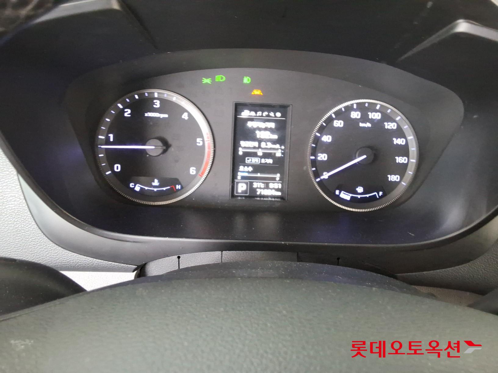 2023 - hyundai solati