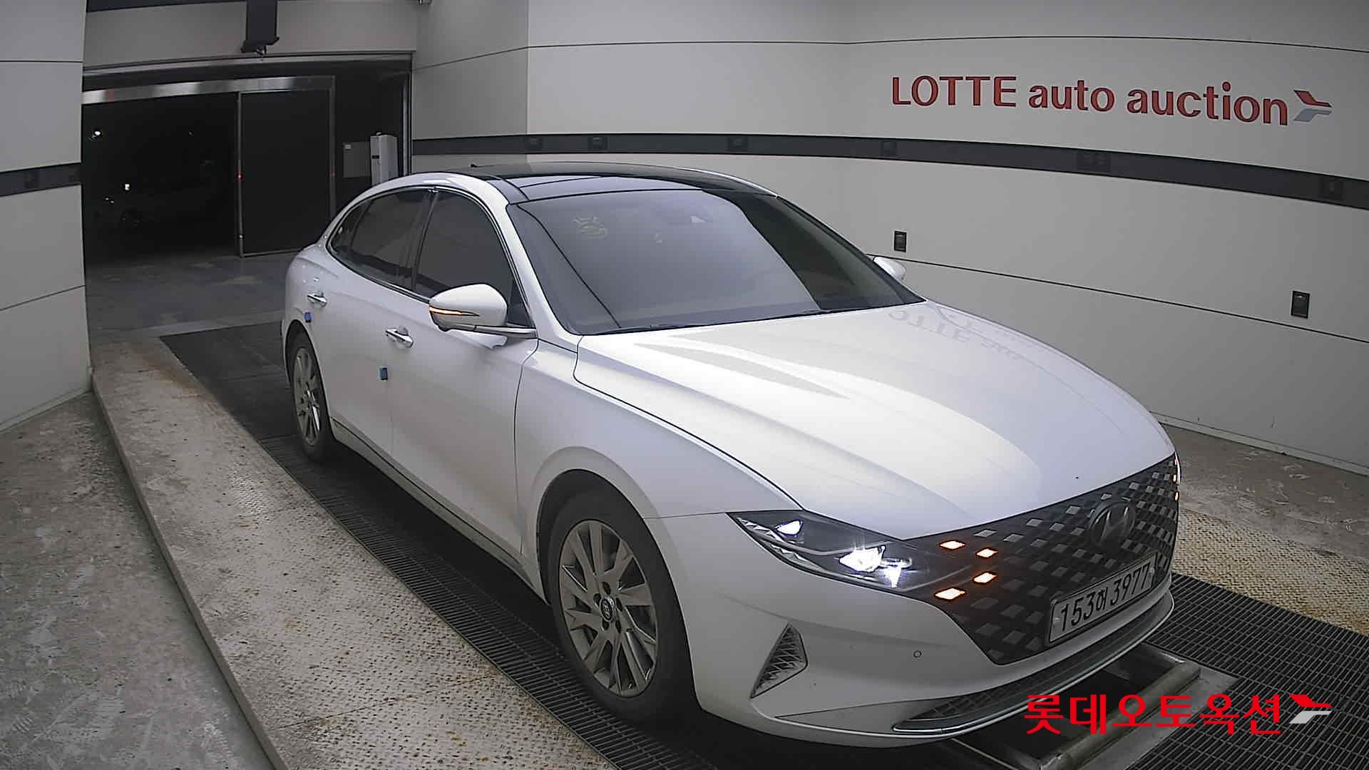 2021 - hyundai grandeur