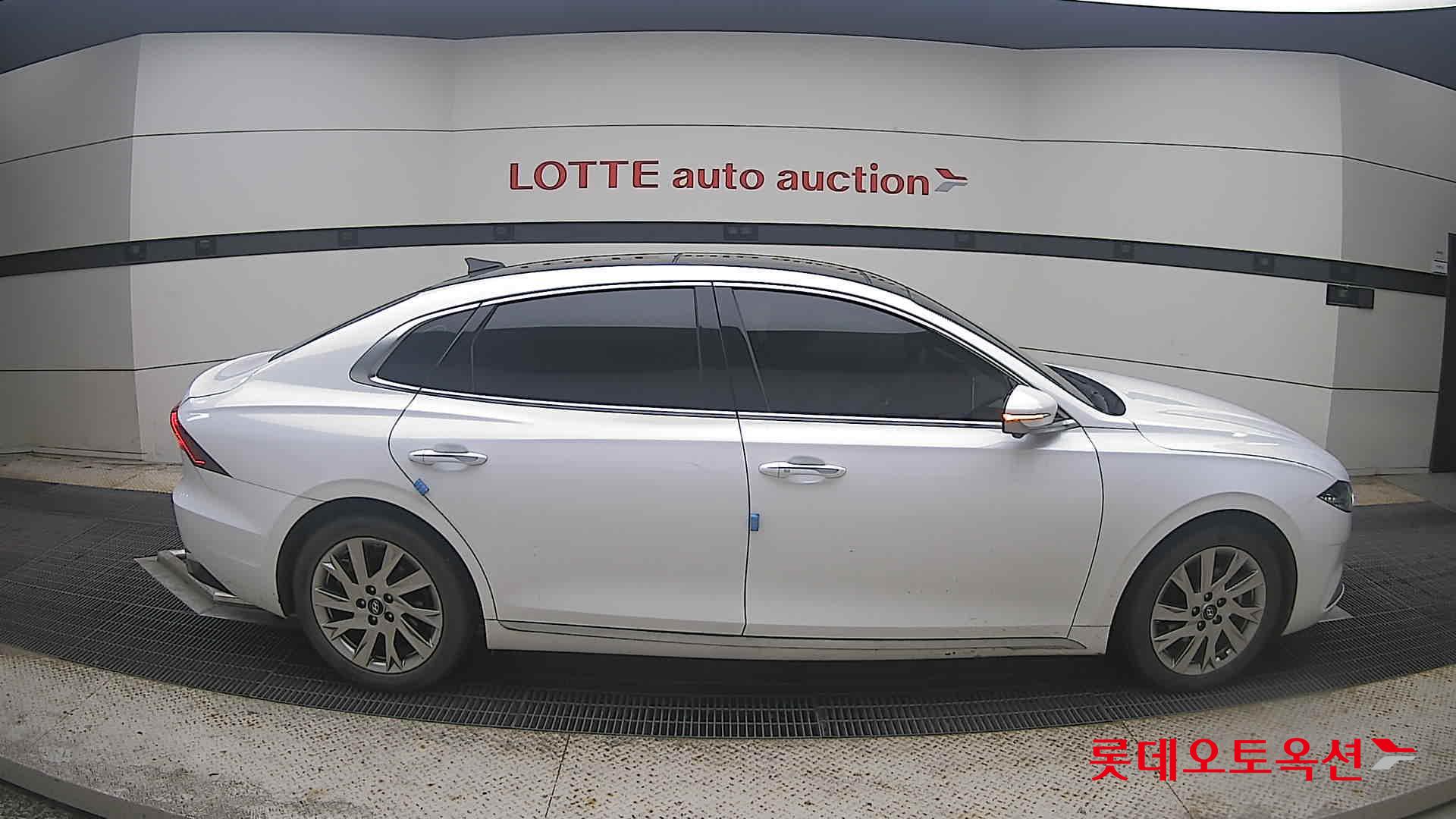 2021 - hyundai grandeur