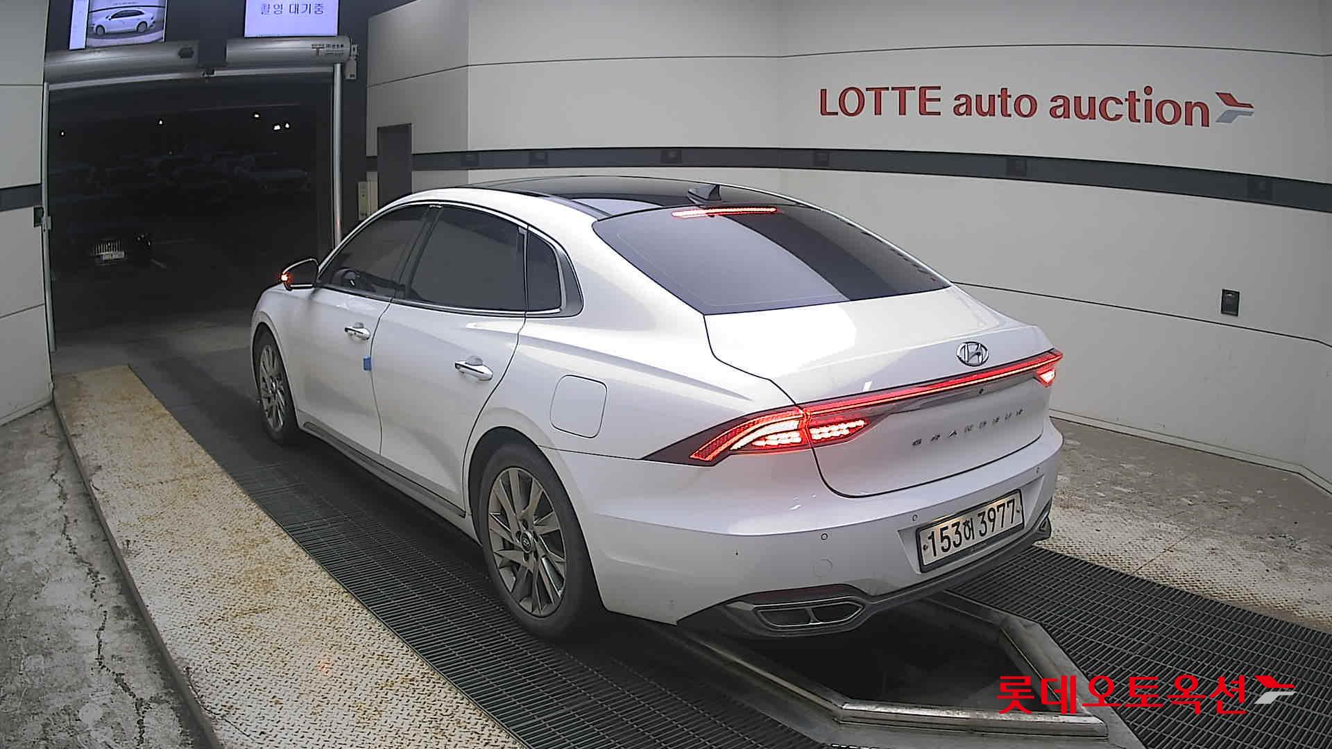 2021 - hyundai grandeur