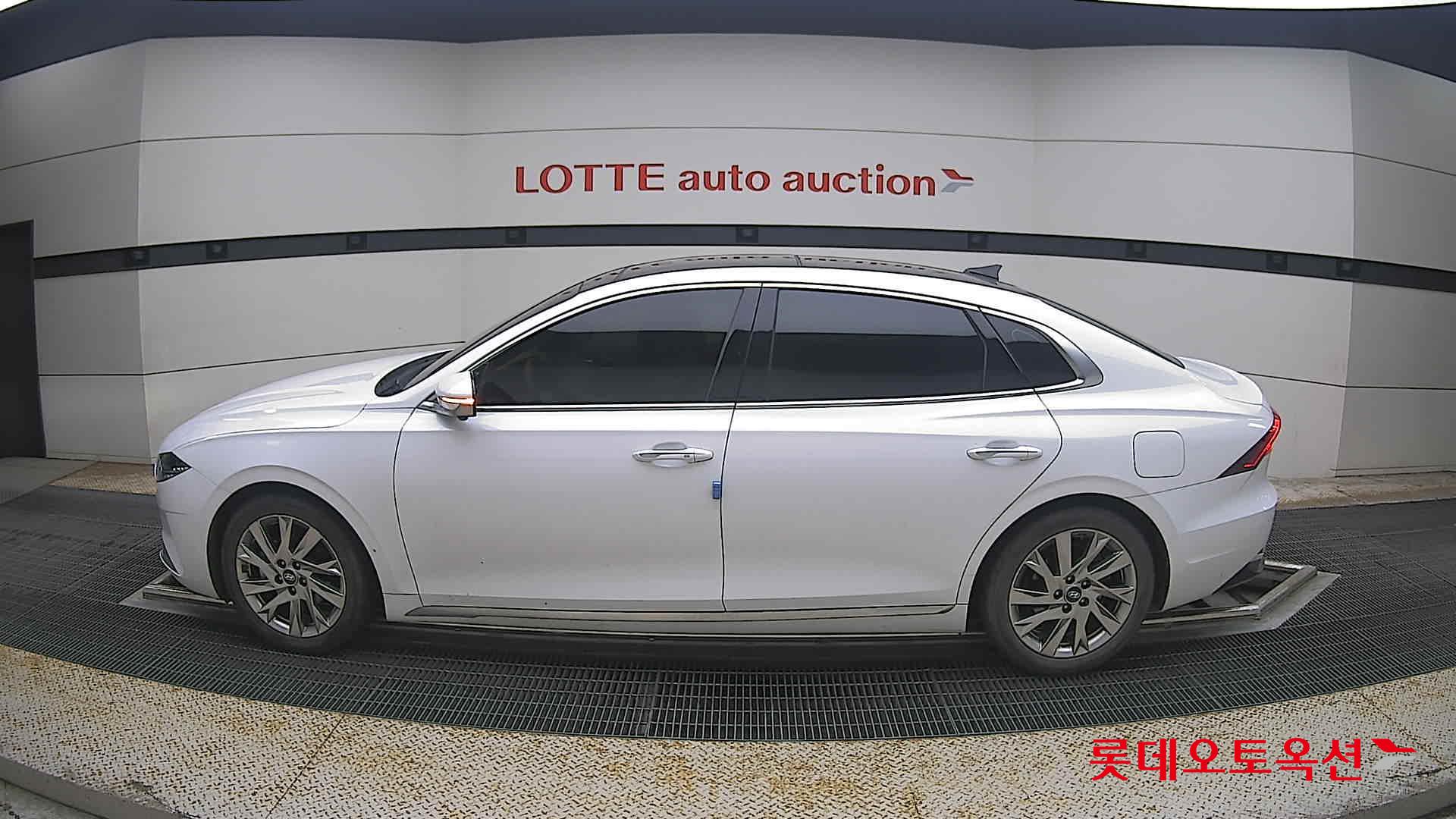 2021 - hyundai grandeur
