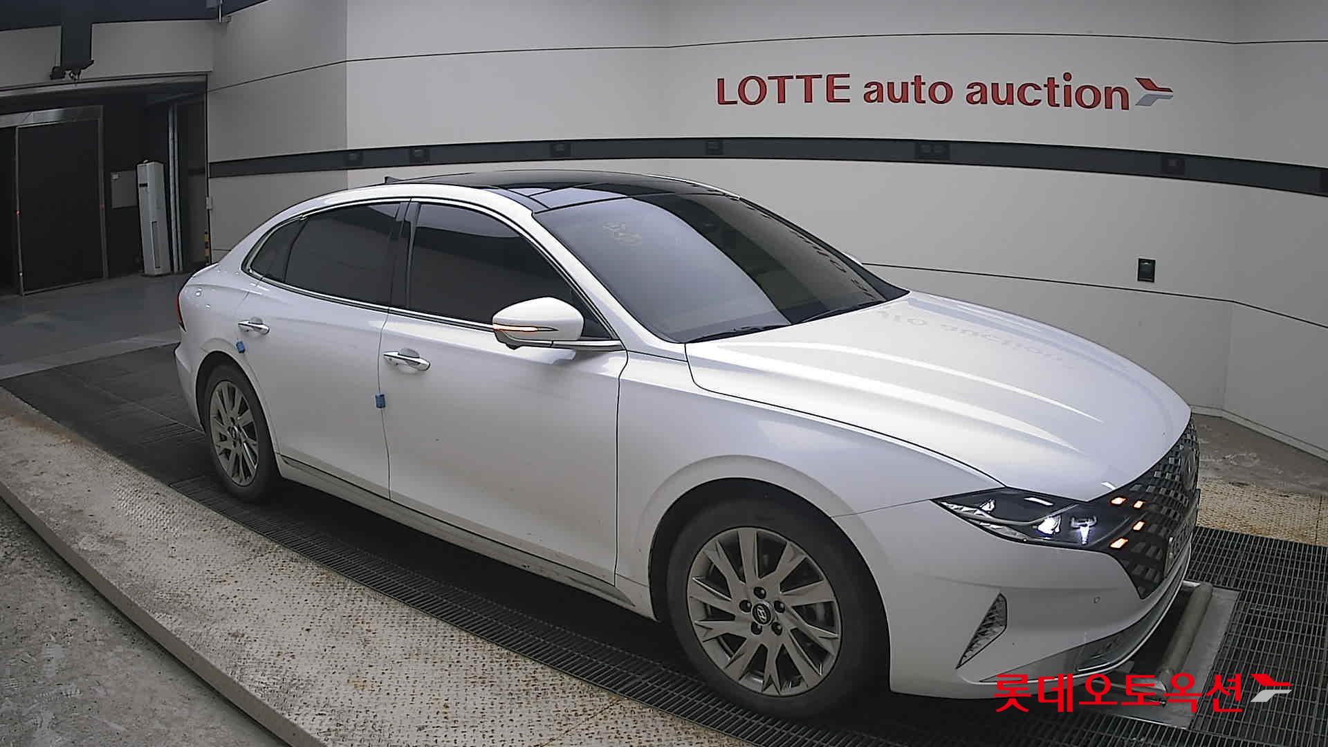 2021 - hyundai grandeur