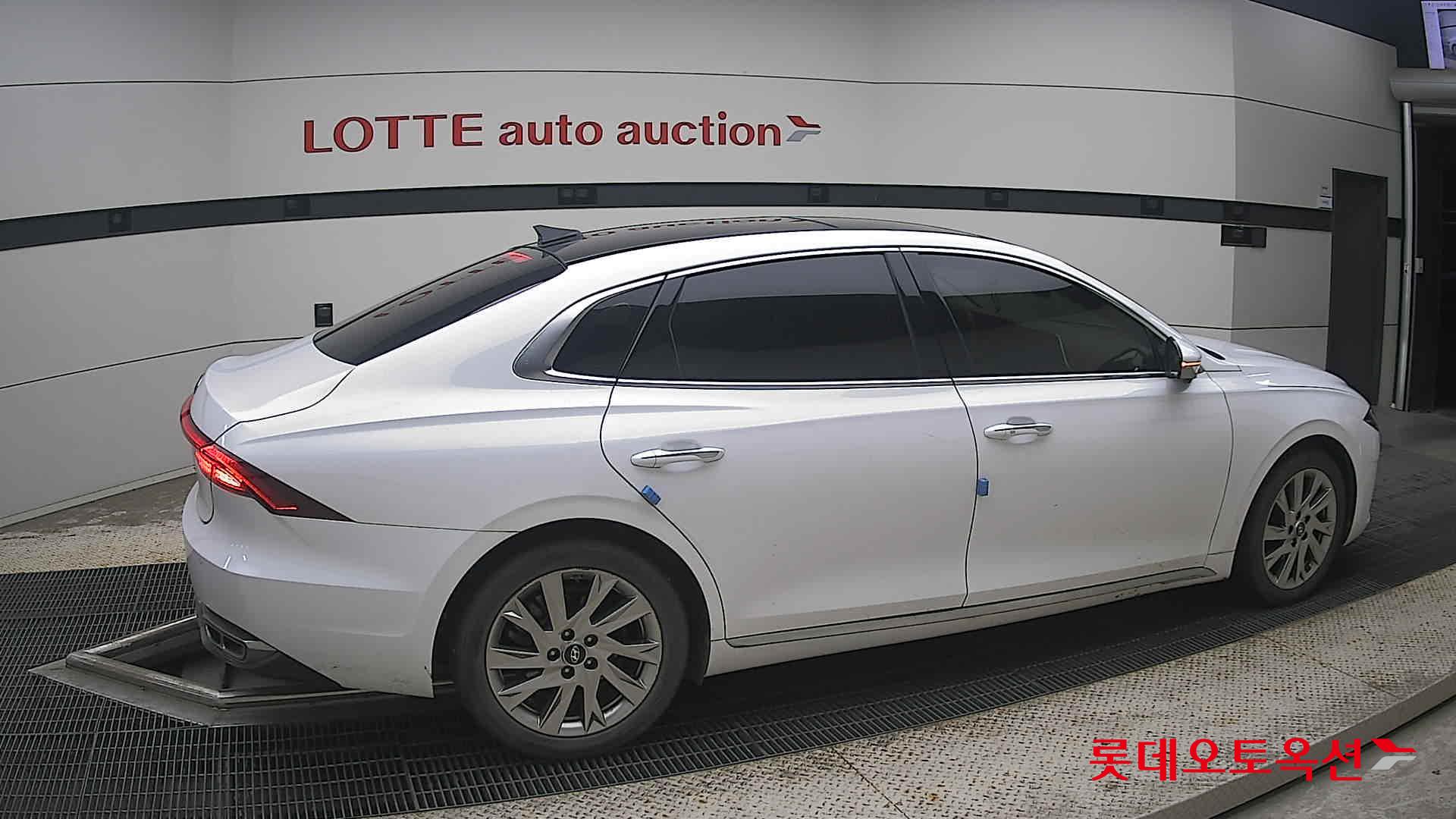 2021 - hyundai grandeur