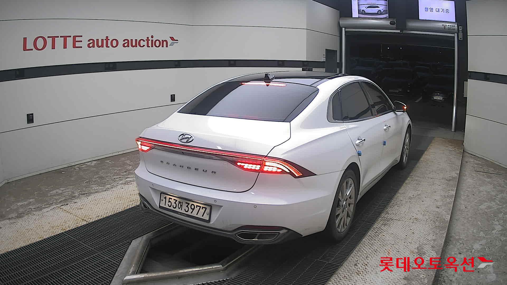 2021 - hyundai grandeur