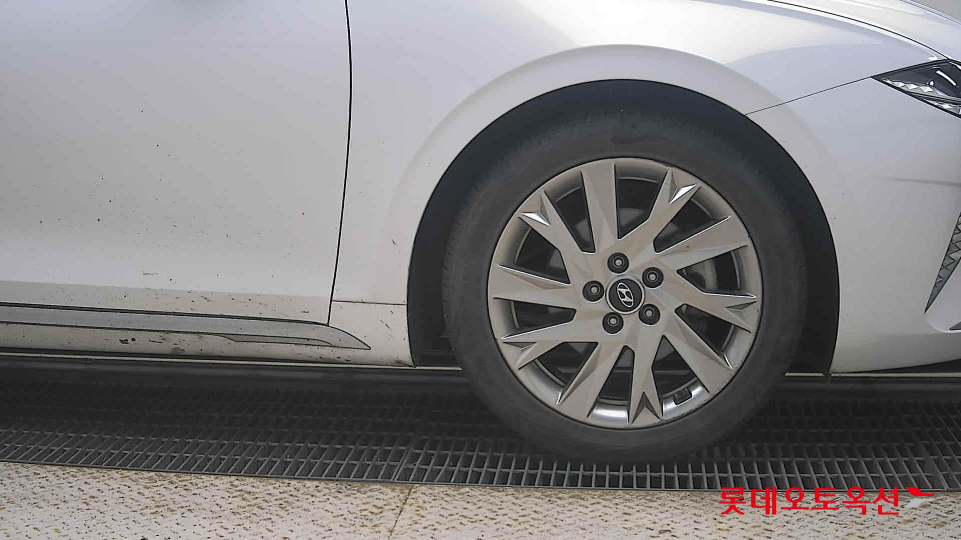 2021 - hyundai grandeur