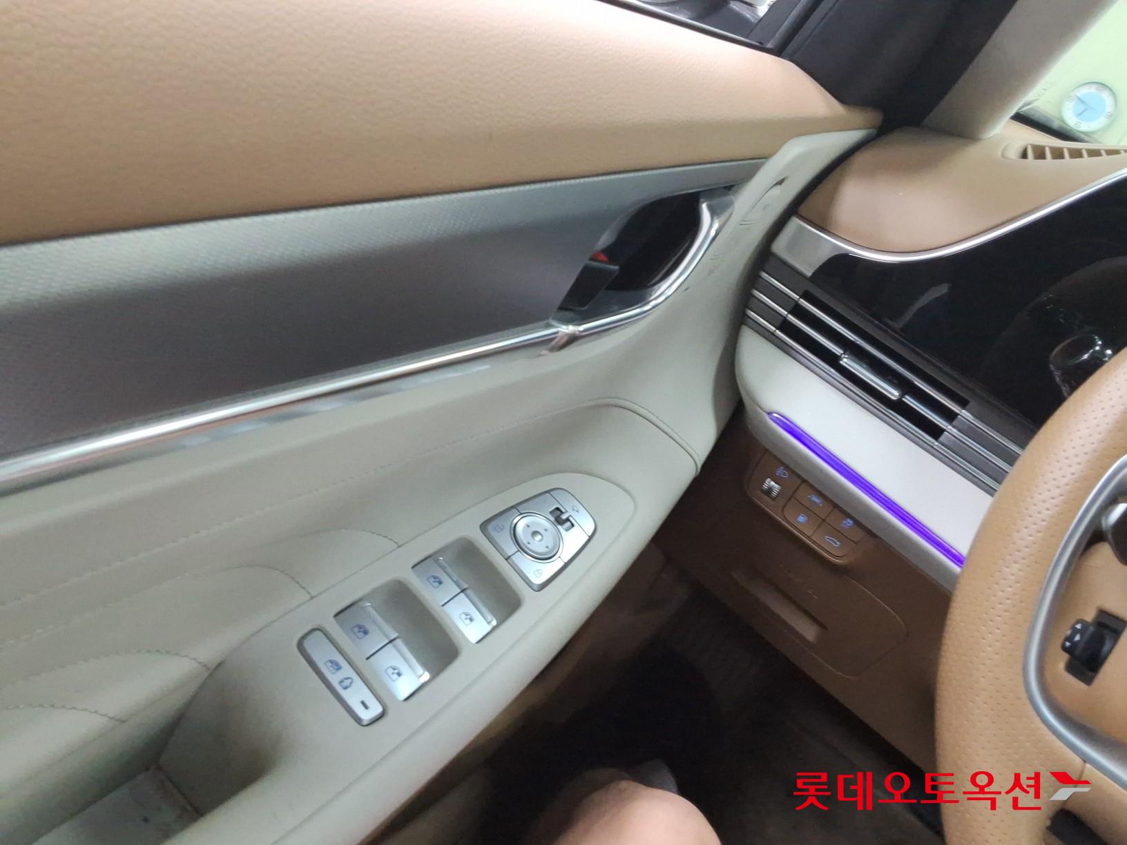2021 - hyundai grandeur