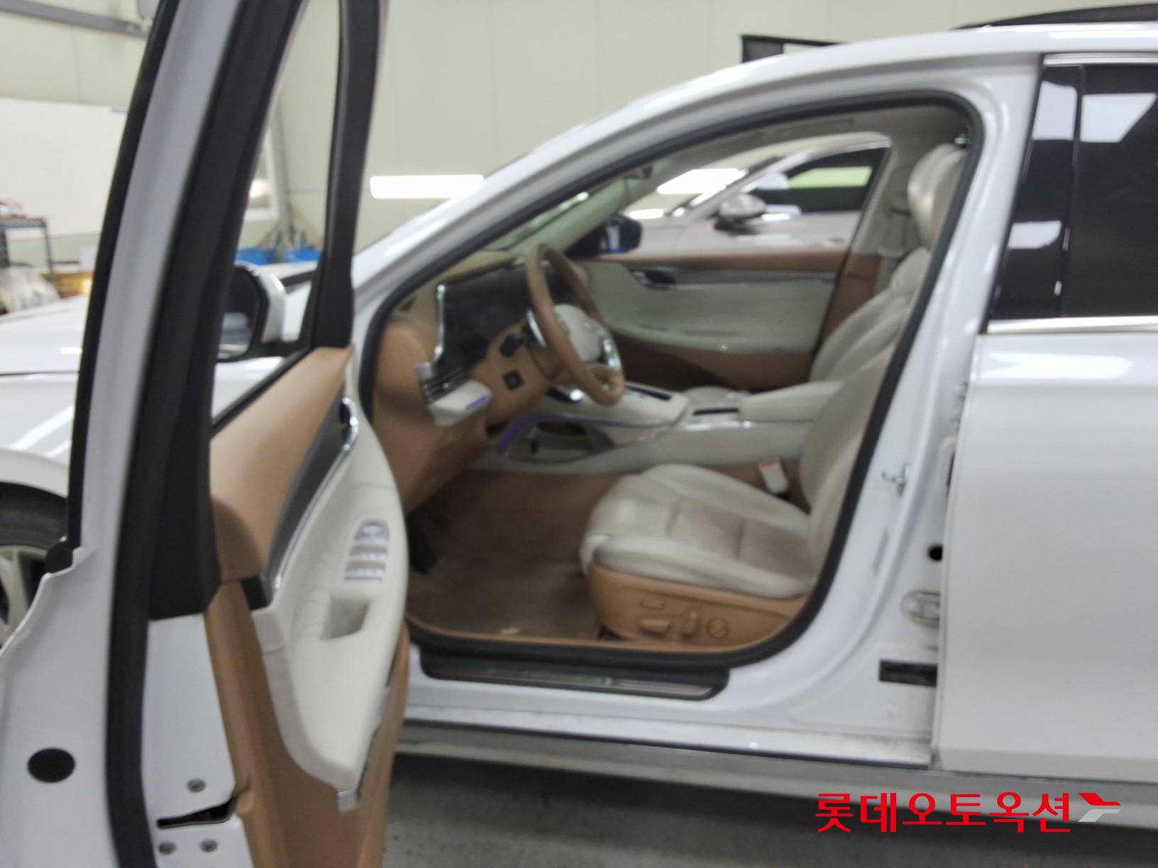 2021 - hyundai grandeur