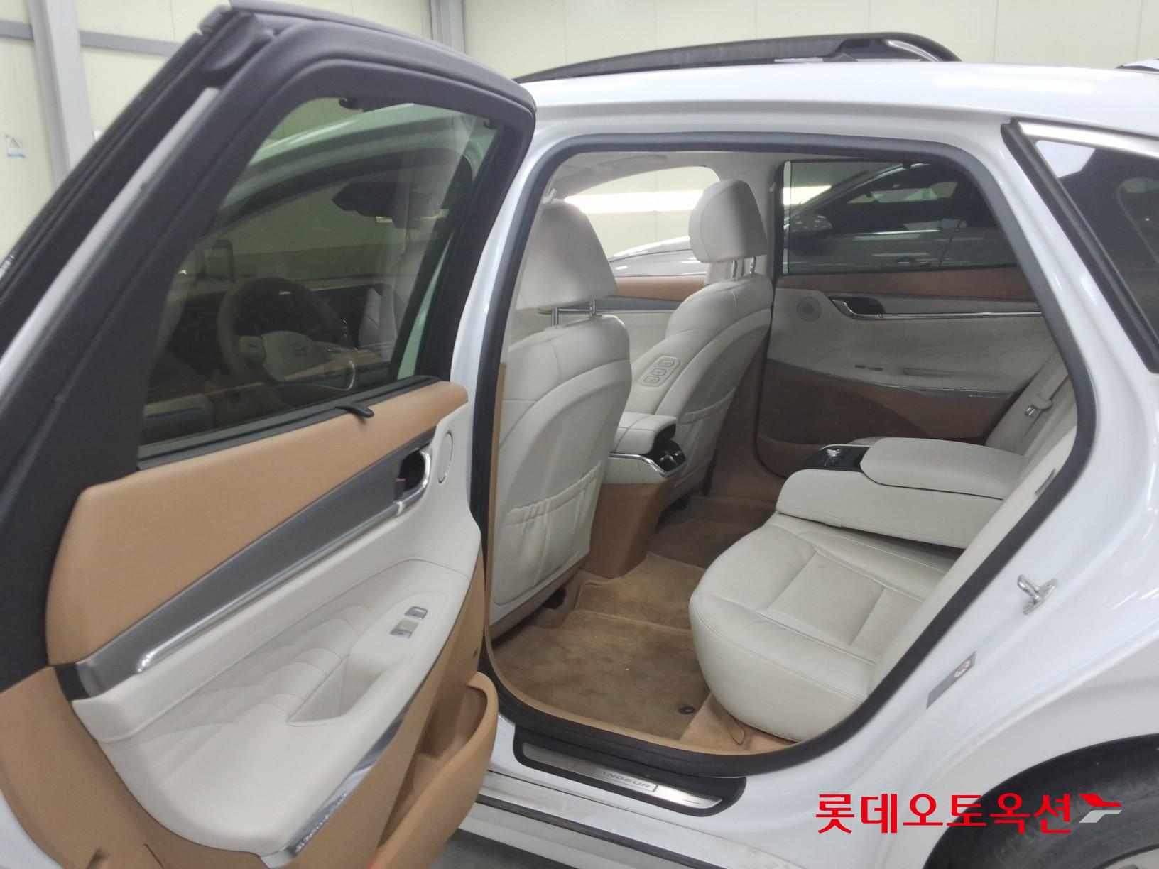 2021 - hyundai grandeur