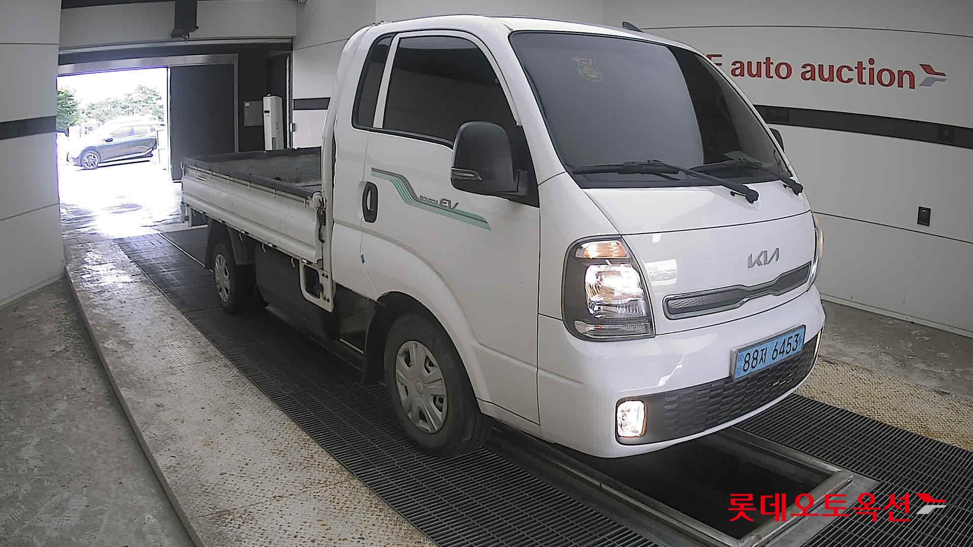 2022 - kia bongo