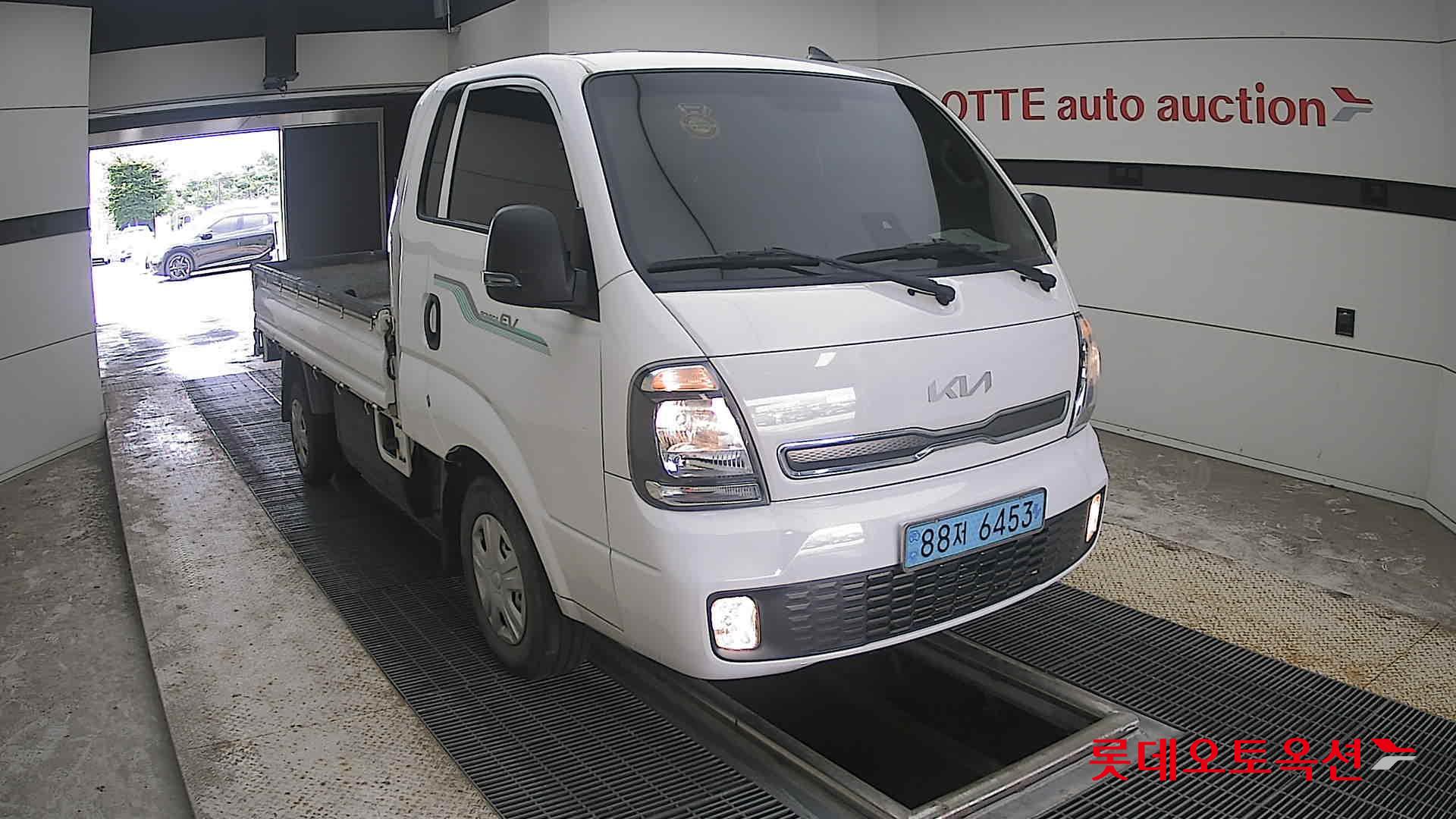 2022 - kia bongo
