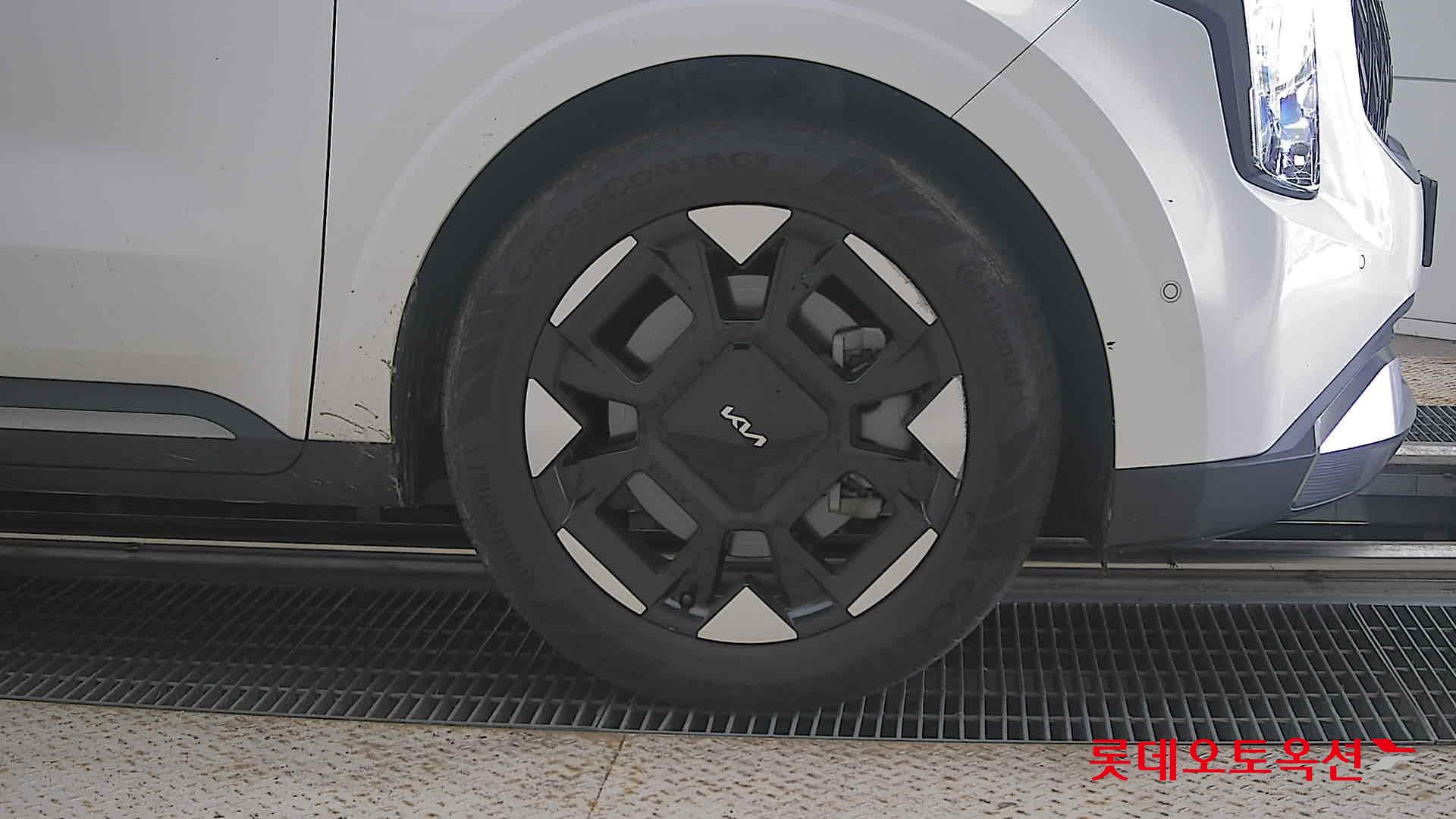 2024 - kia carnival