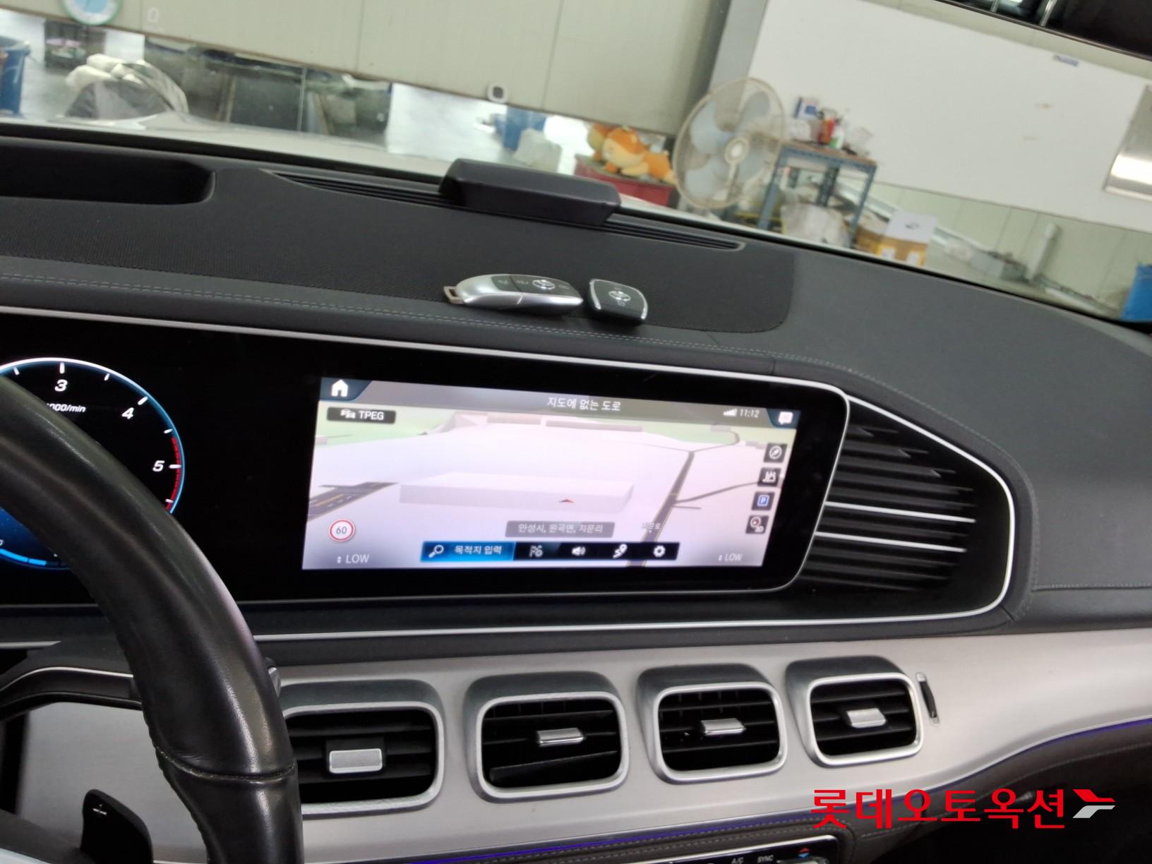 2021 - mercedes-benz 300d