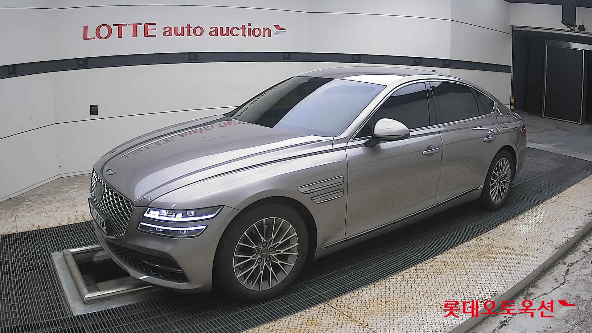 2022 - genesis g80