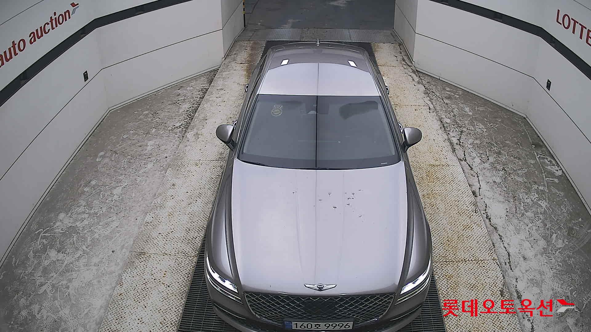 2022 - genesis g80
