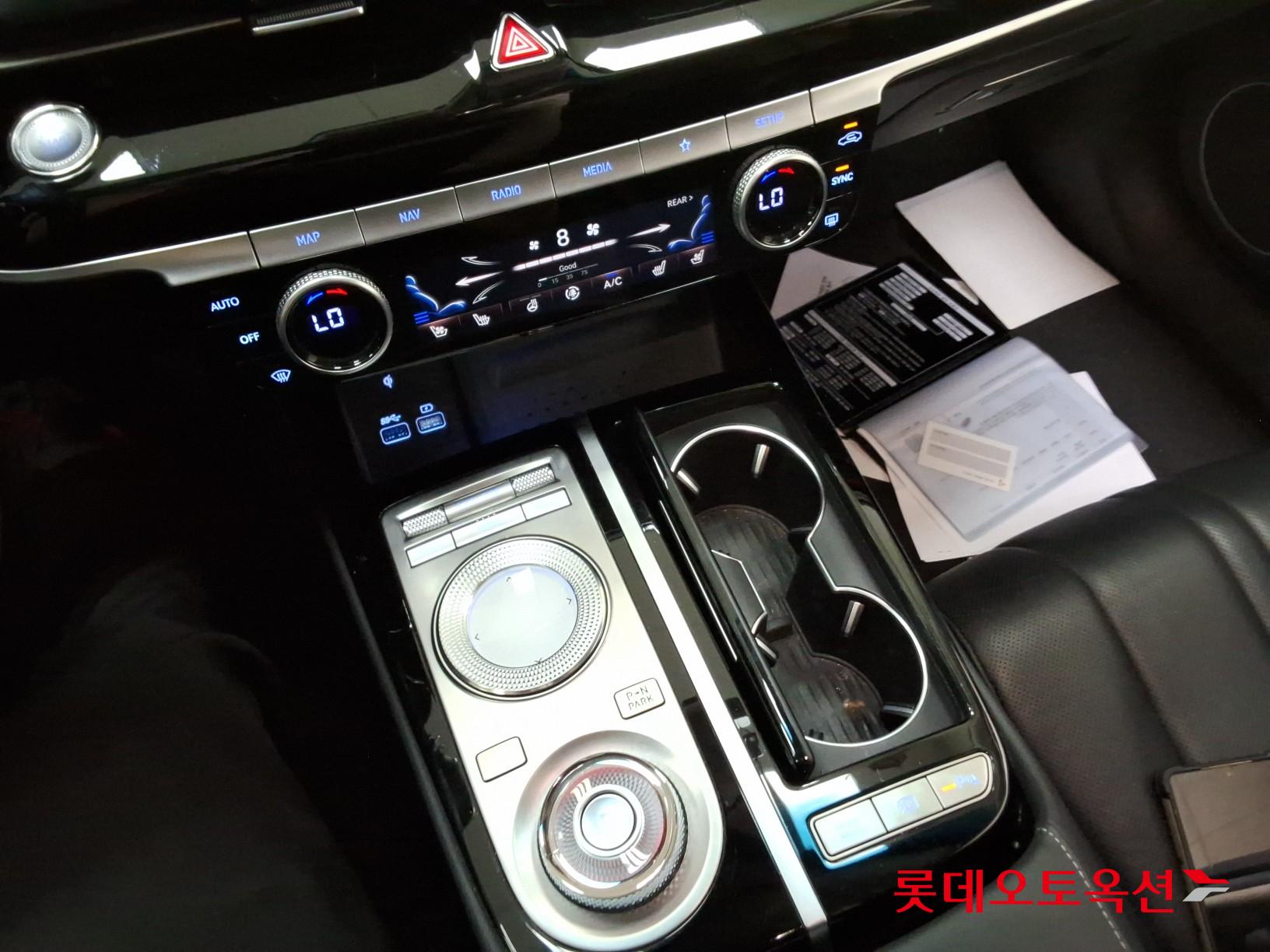 2022 - genesis g80