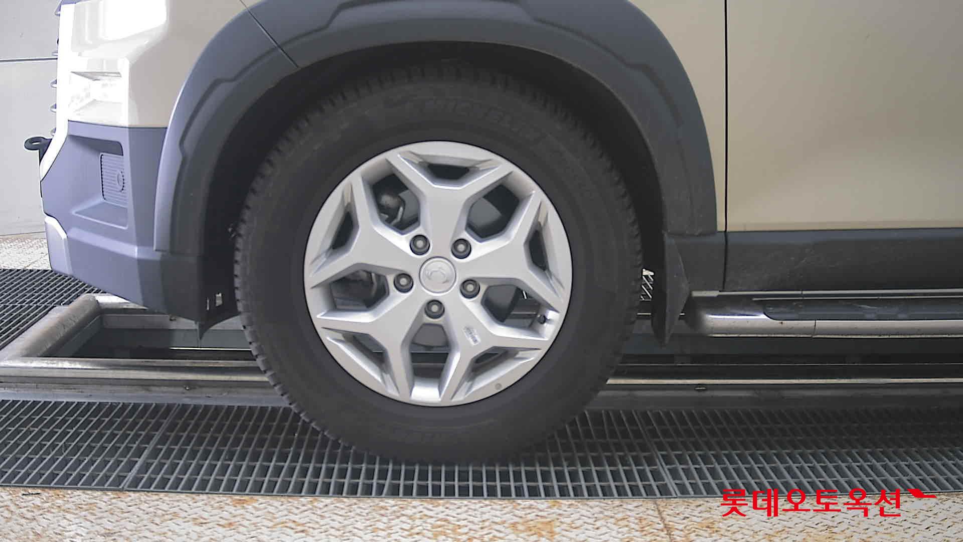 2024 - ssangyong rexton