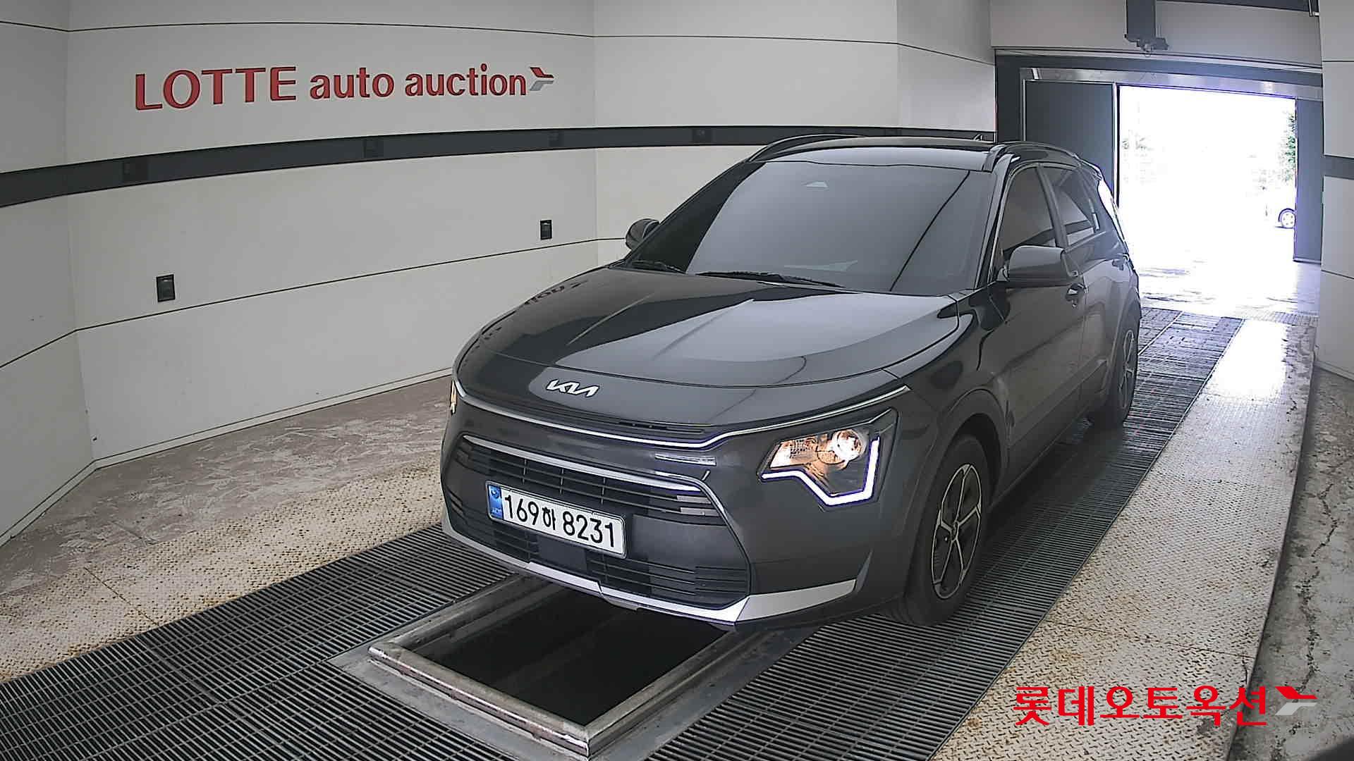 2022 - kia niro