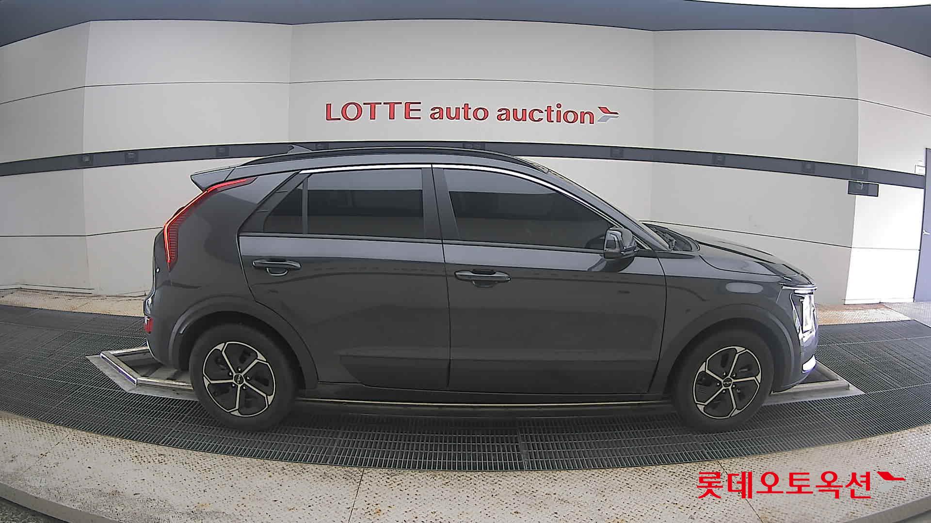 2022 - kia niro