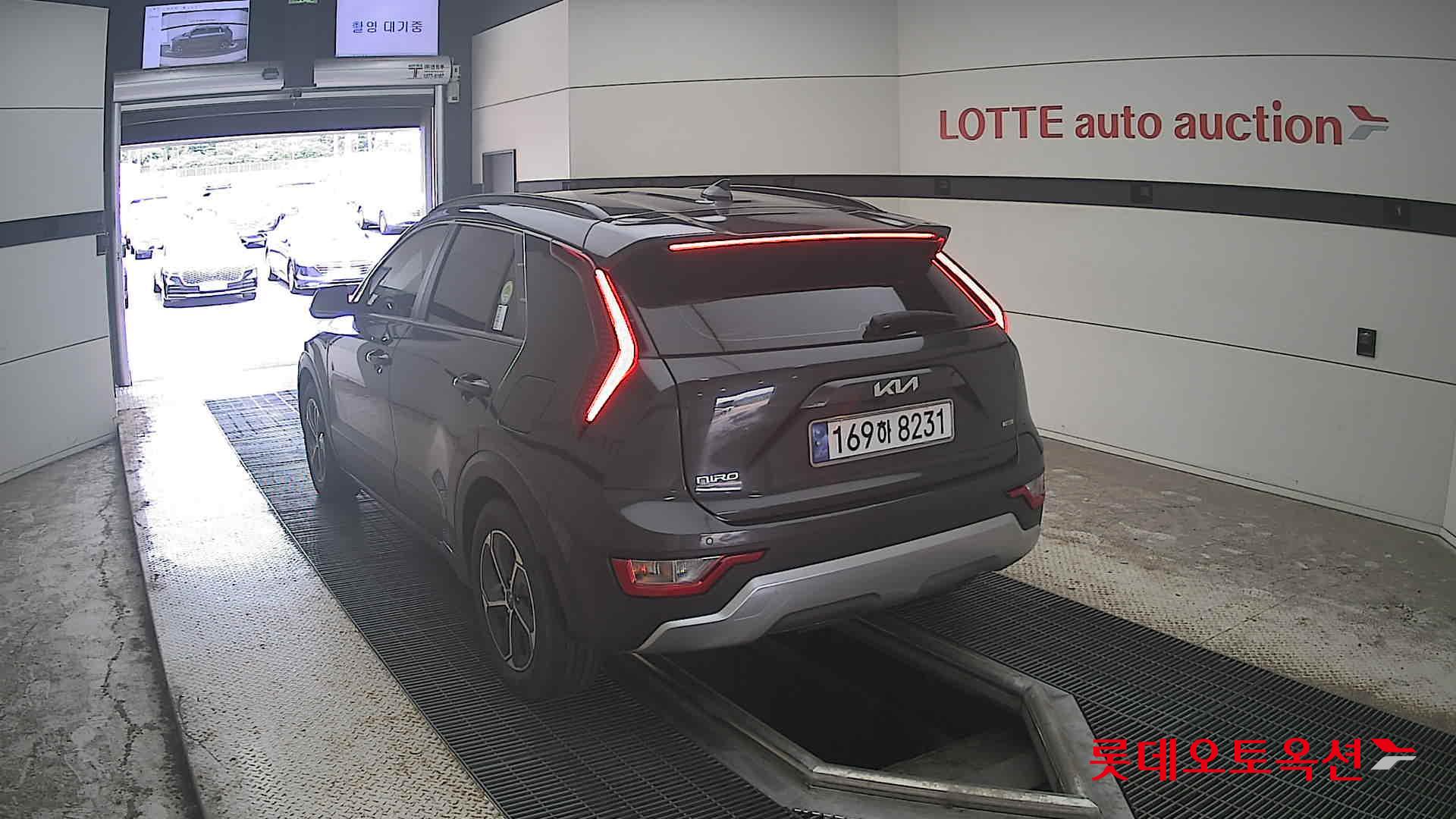 2022 - kia niro