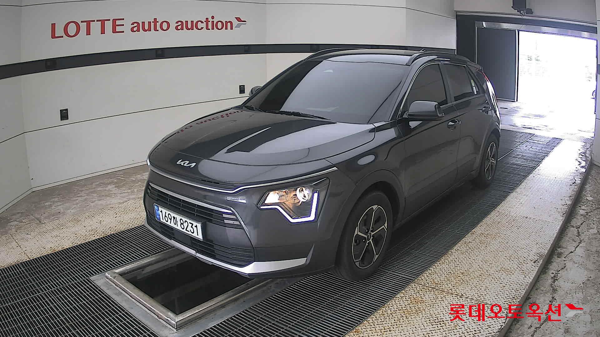 2022 - kia niro