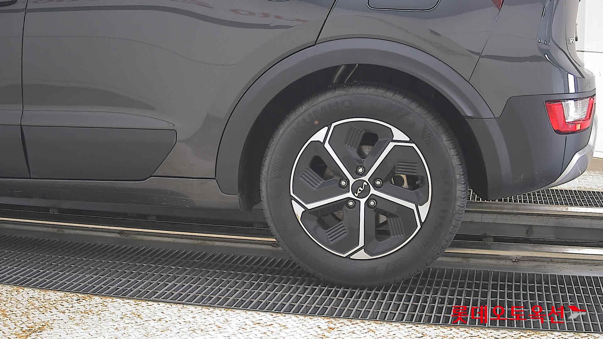2022 - kia niro