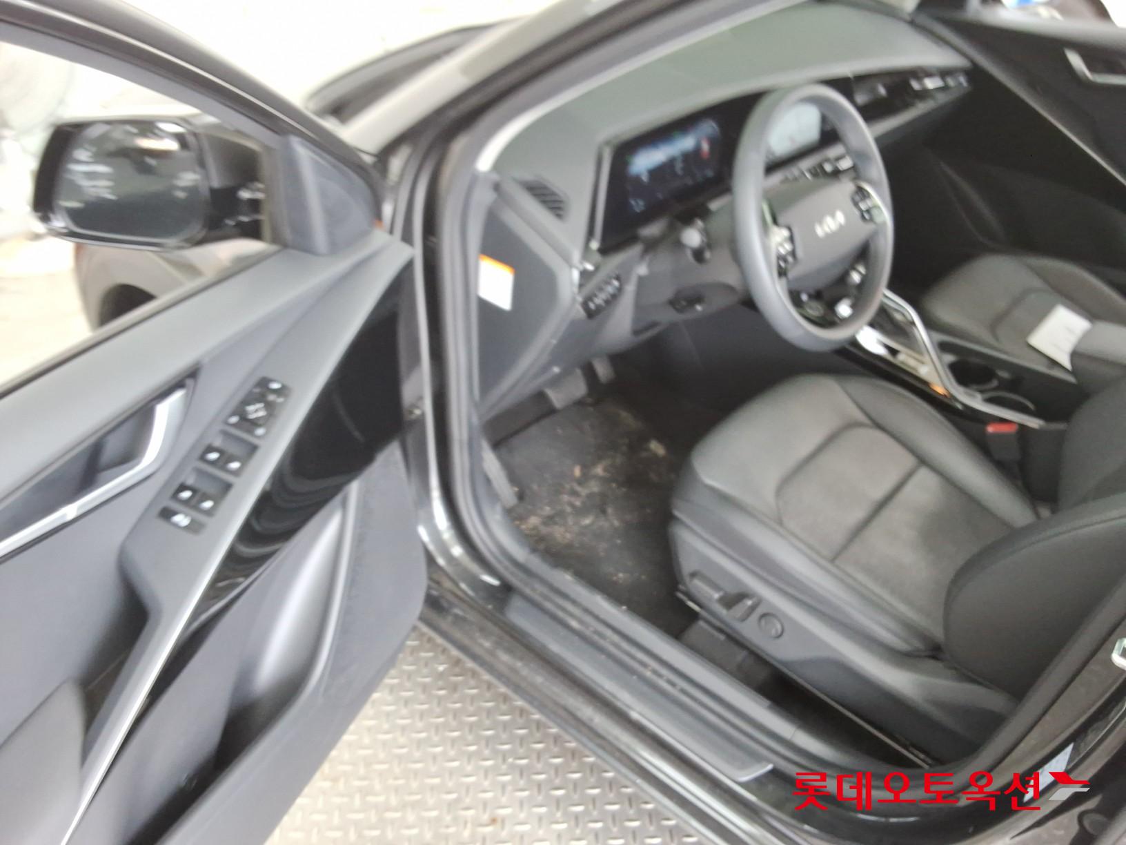 2022 - kia niro