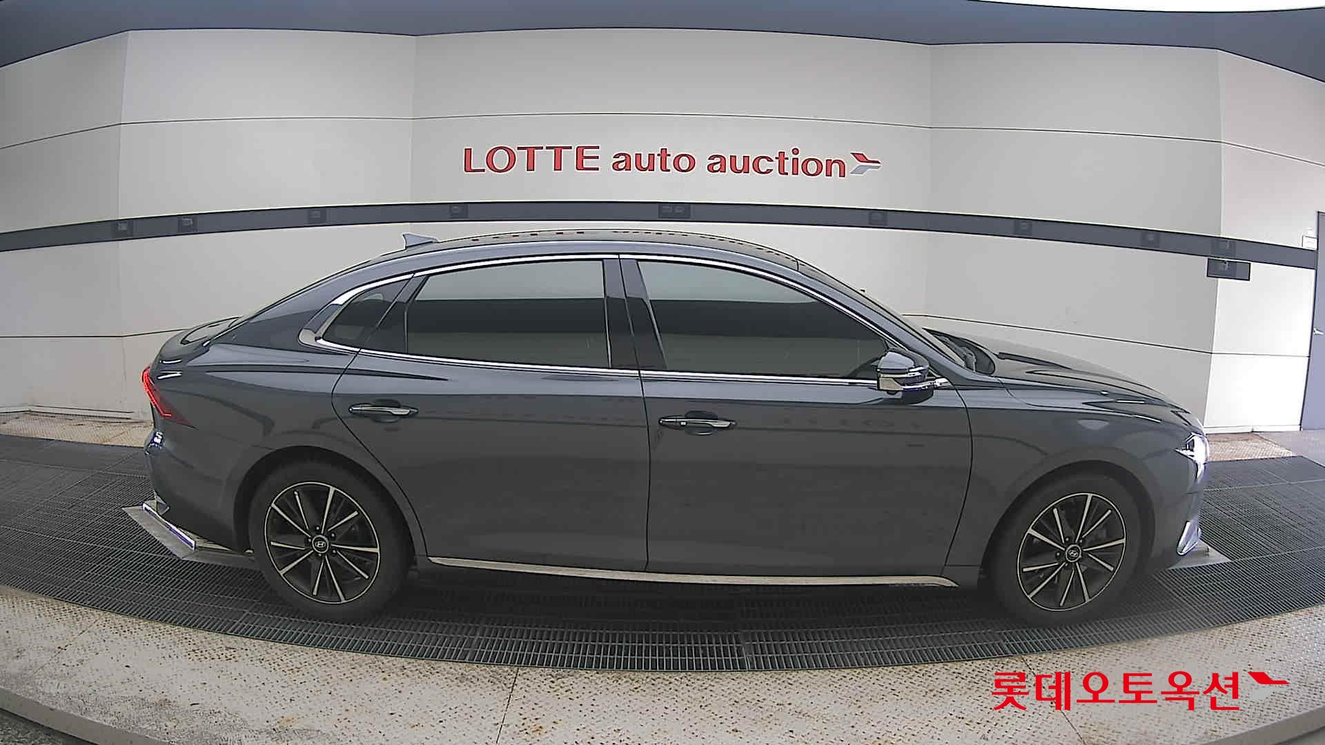 2021 - hyundai grandeur