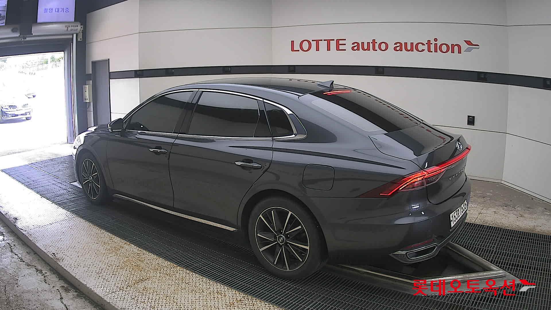 2021 - hyundai grandeur