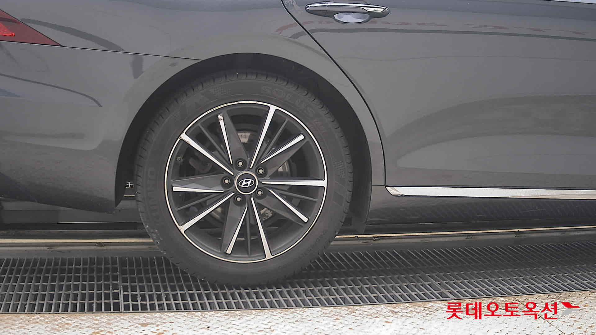 2021 - hyundai grandeur