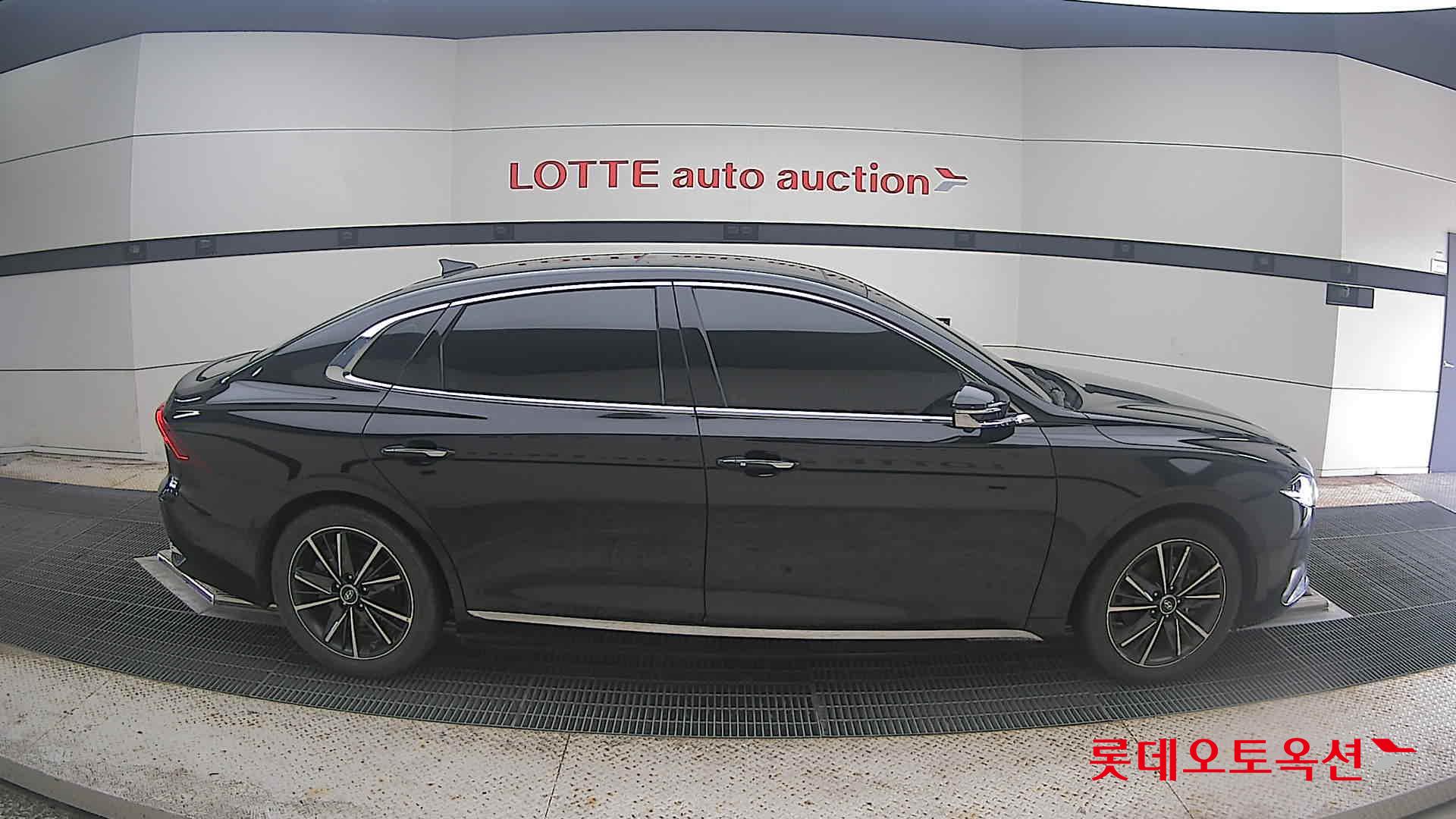 2021 - hyundai grandeur
