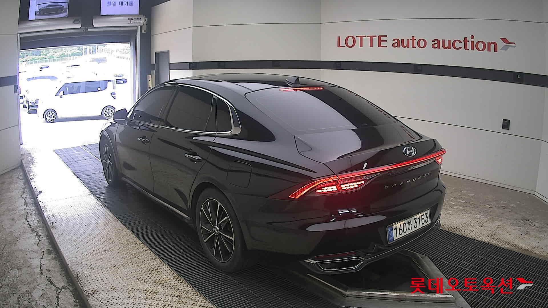 2021 - hyundai grandeur
