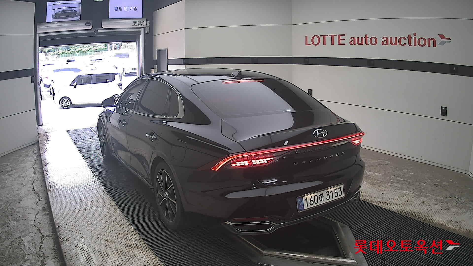2021 - hyundai grandeur