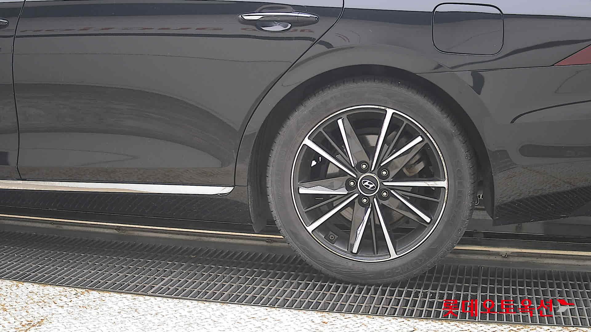 2021 - hyundai grandeur