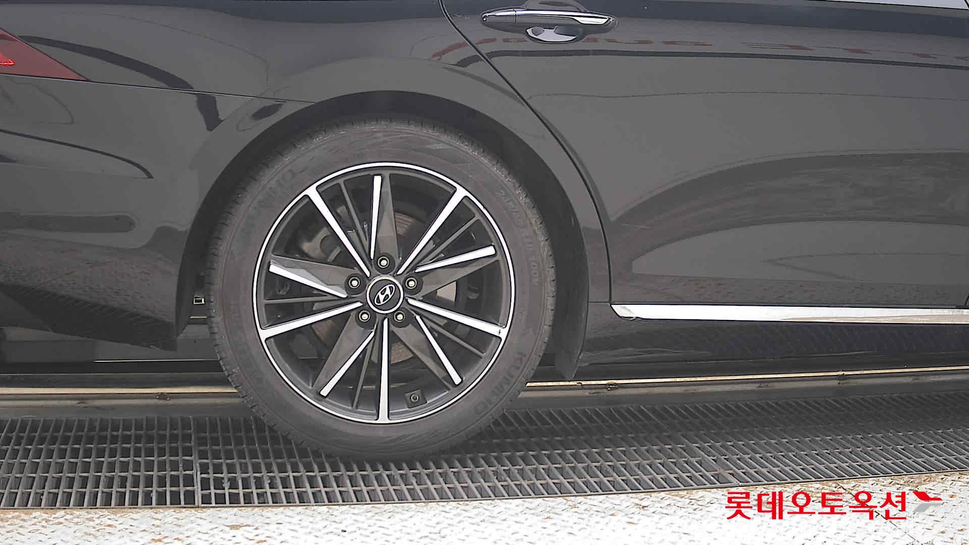 2021 - hyundai grandeur