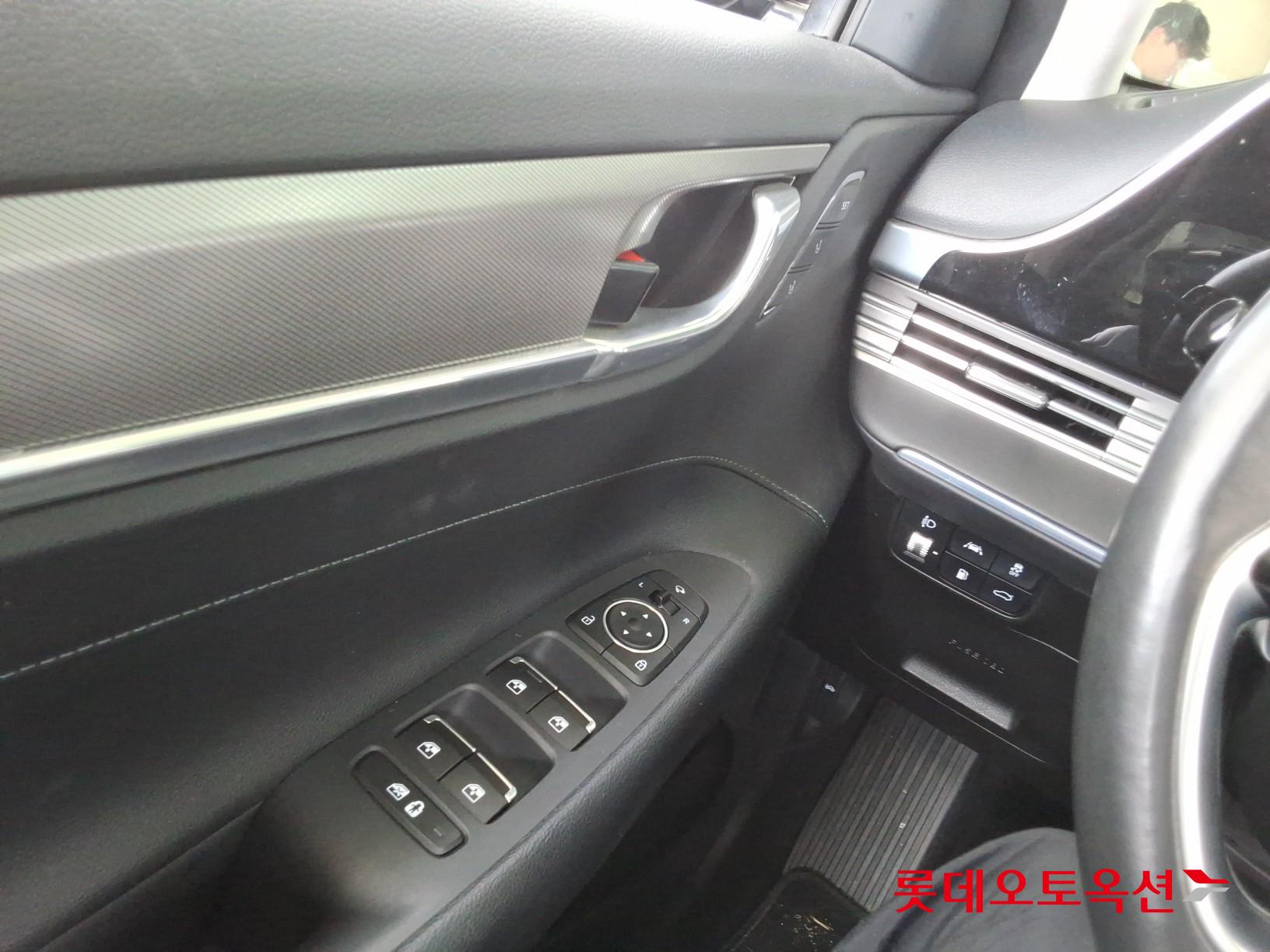 2021 - hyundai grandeur