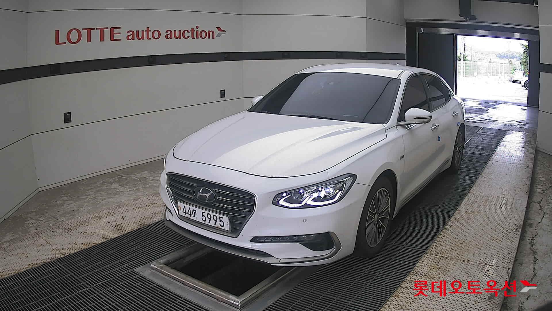2019 - hyundai grandeur
