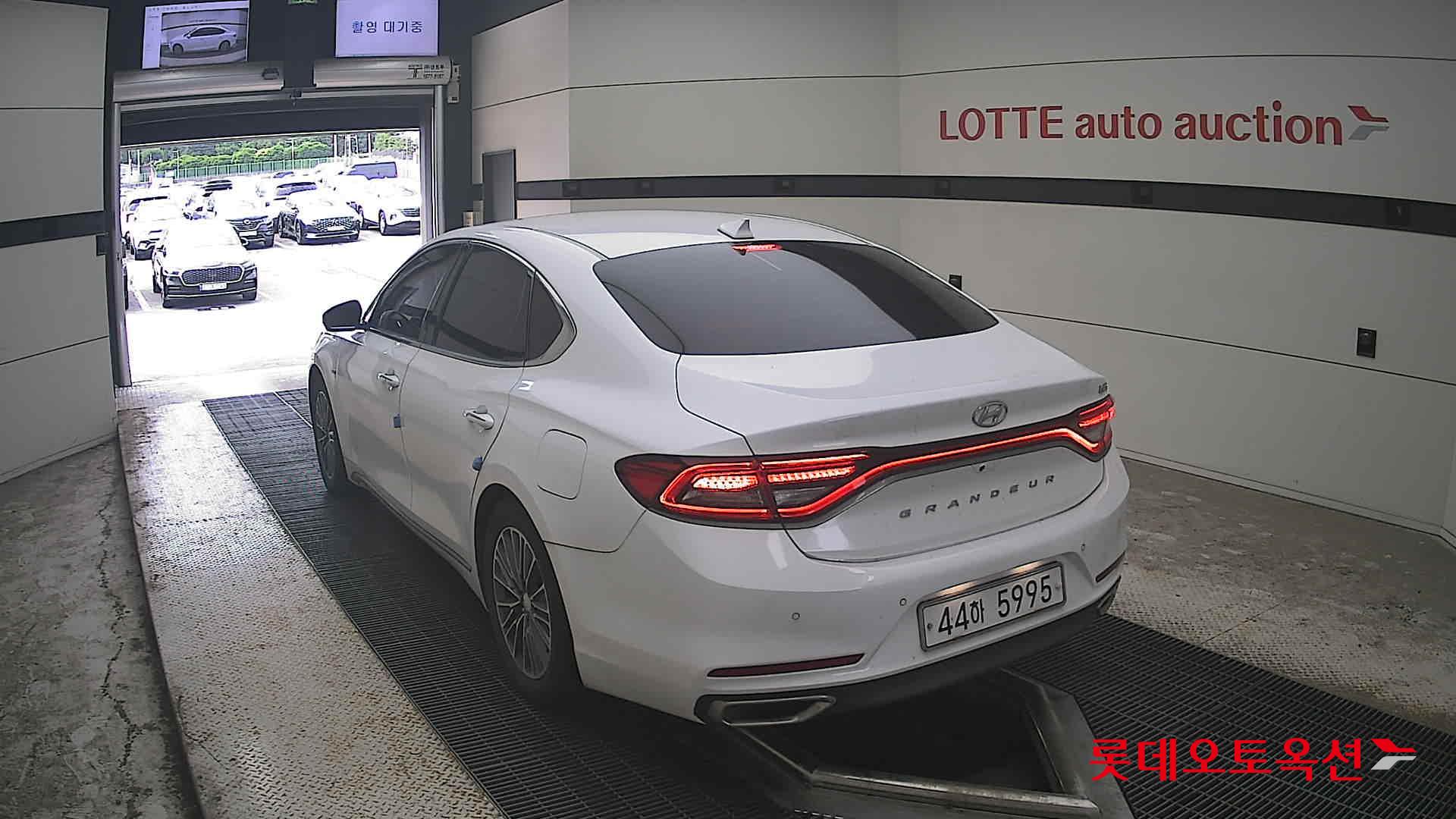 2019 - hyundai grandeur