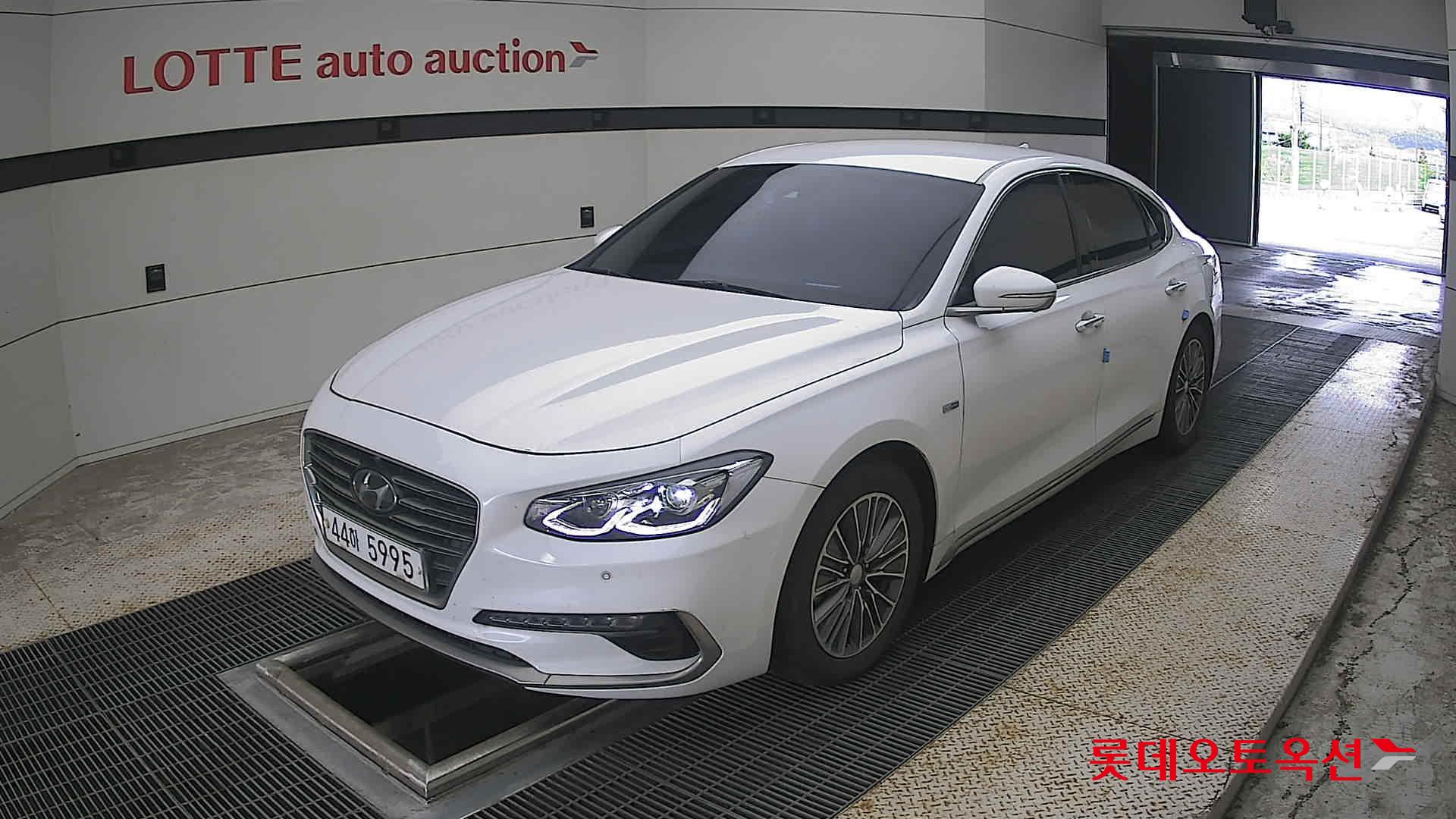 2019 - hyundai grandeur