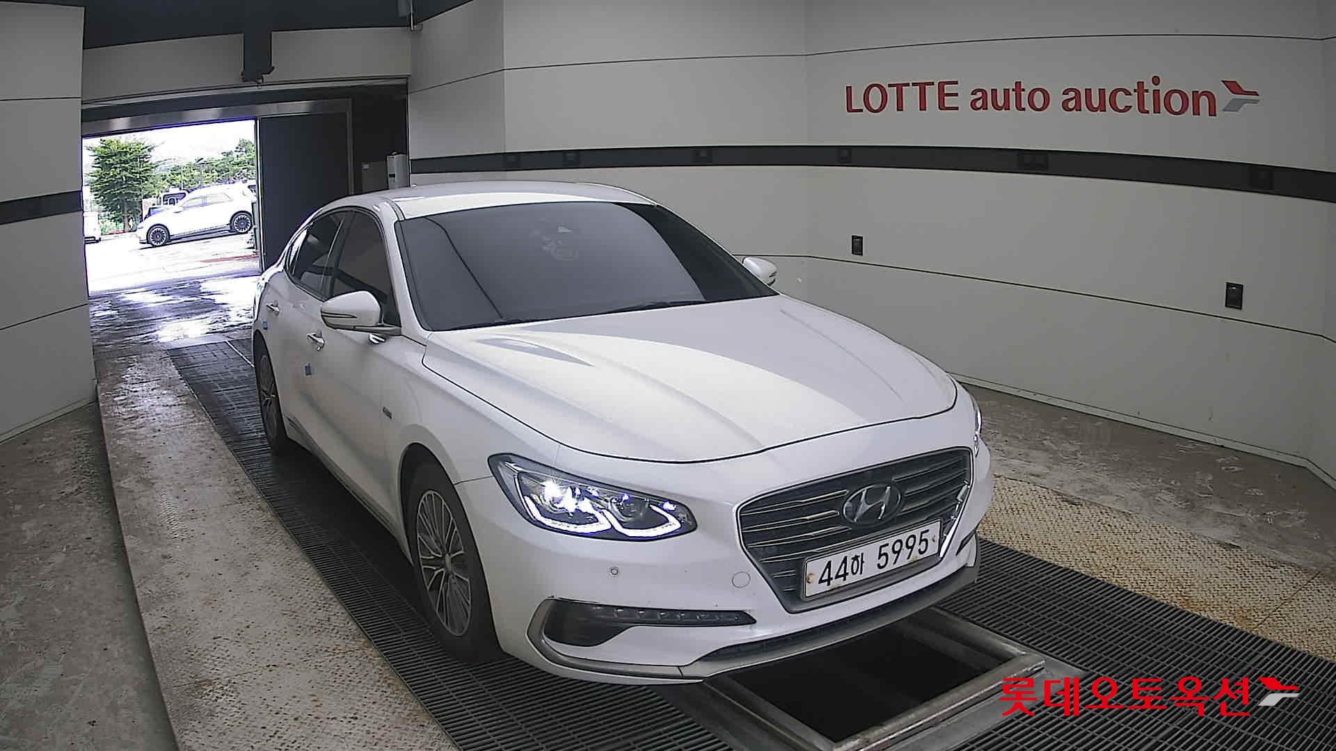 2019 - hyundai grandeur