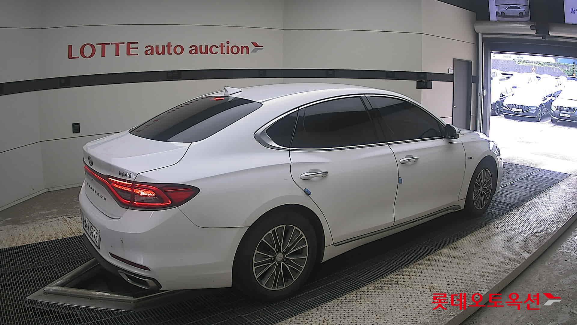 2019 - hyundai grandeur