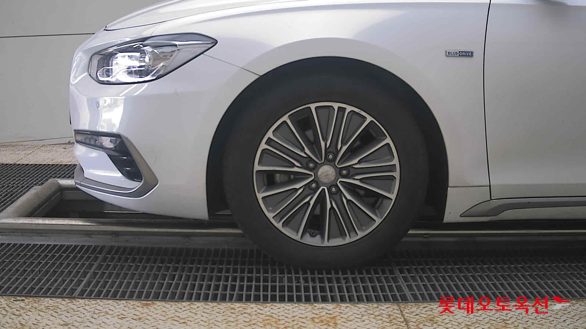 2019 - hyundai grandeur