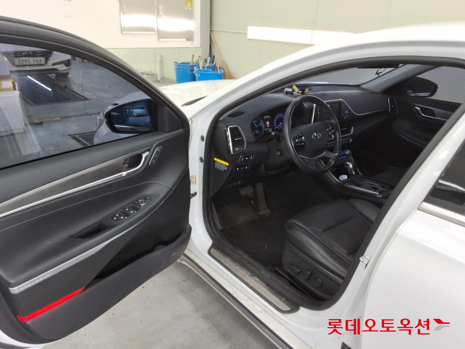 2019 - hyundai grandeur