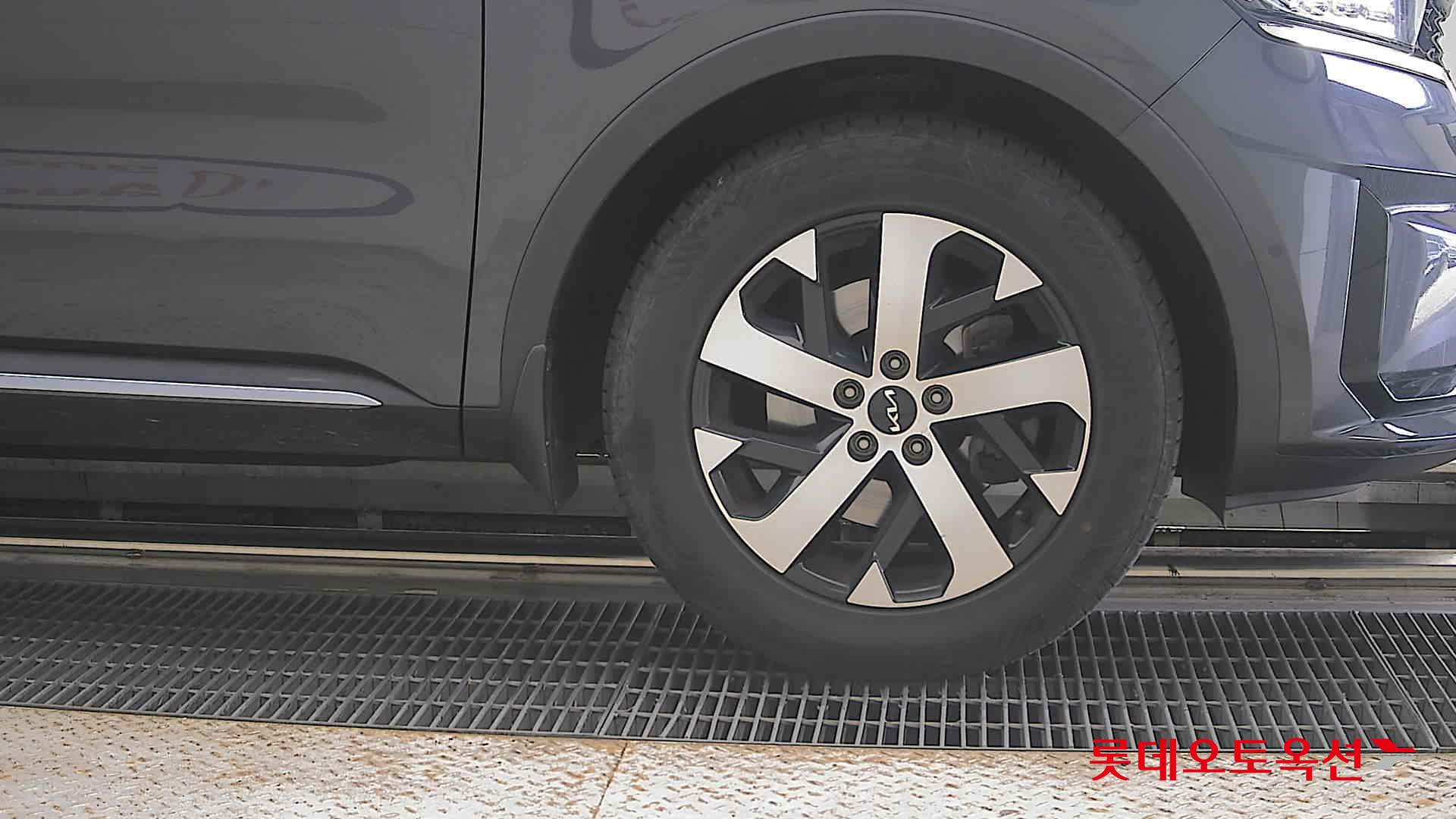 2022 - kia sorento