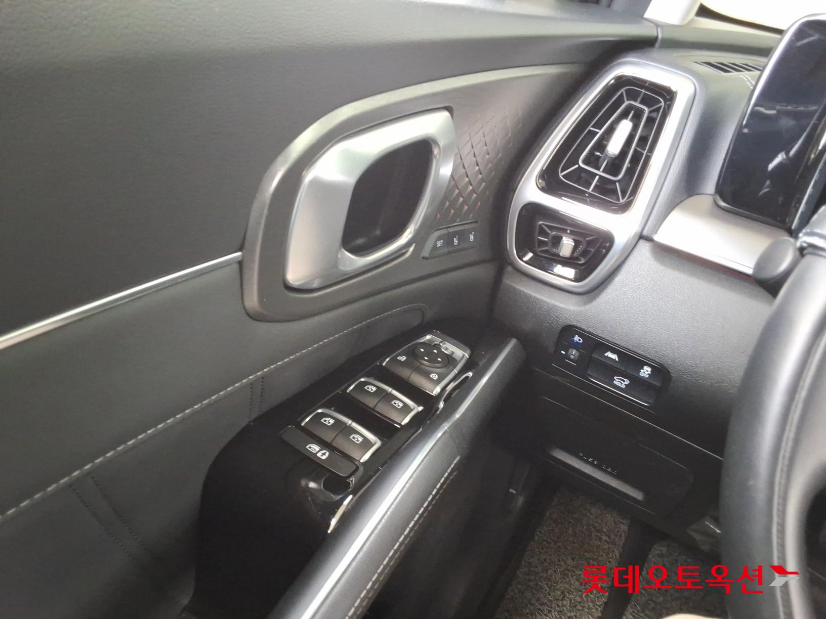 2022 - kia sorento