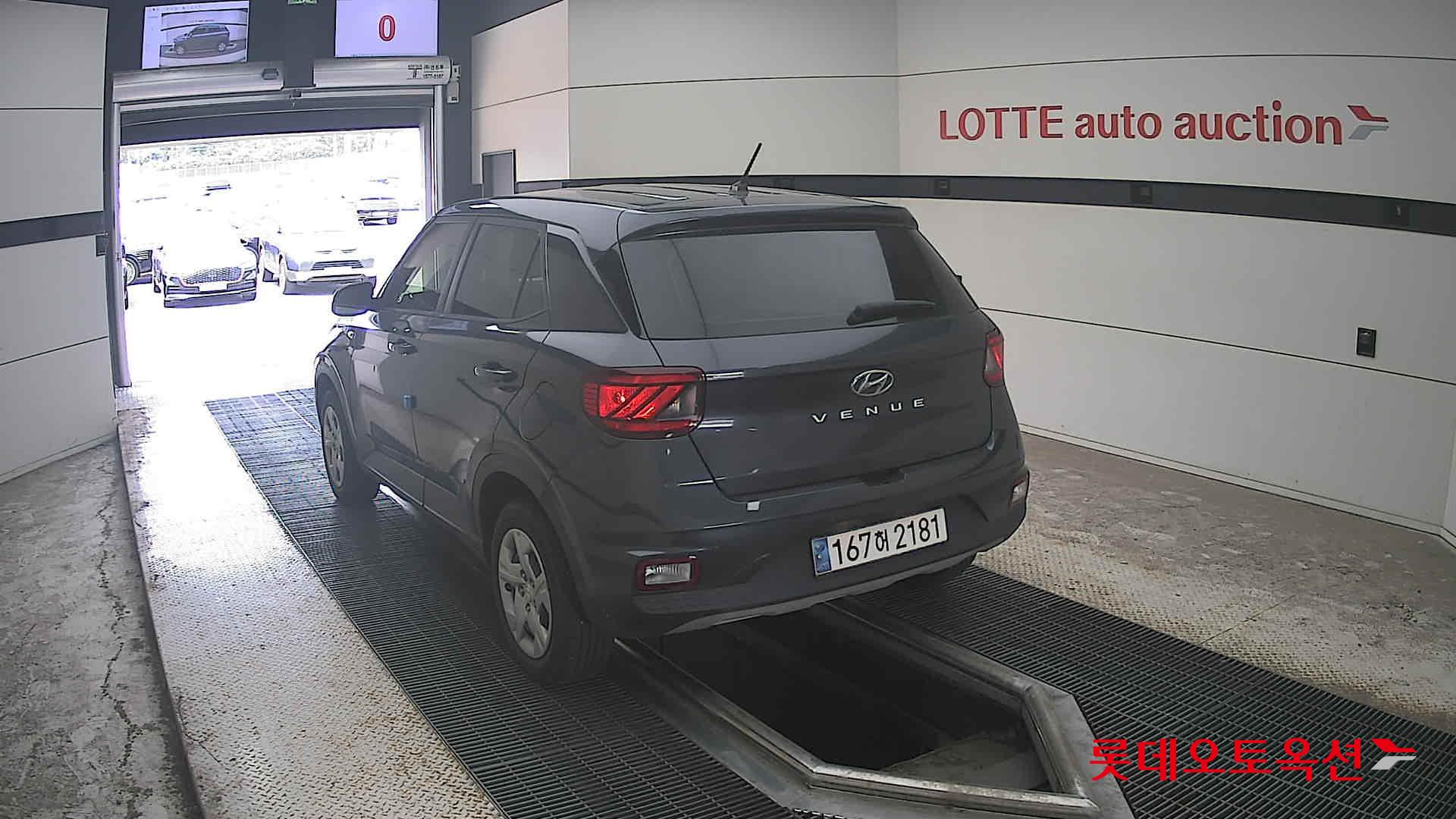 2020 - hyundai venue