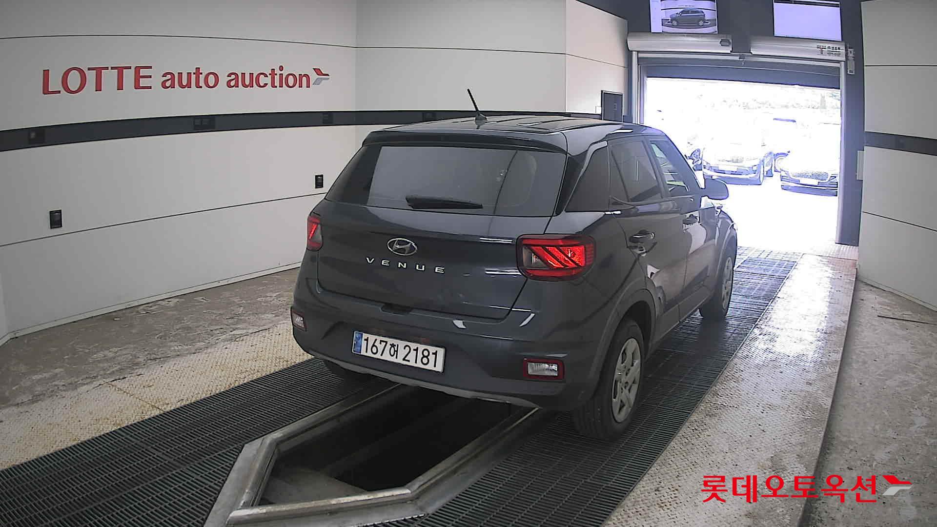 2020 - hyundai venue