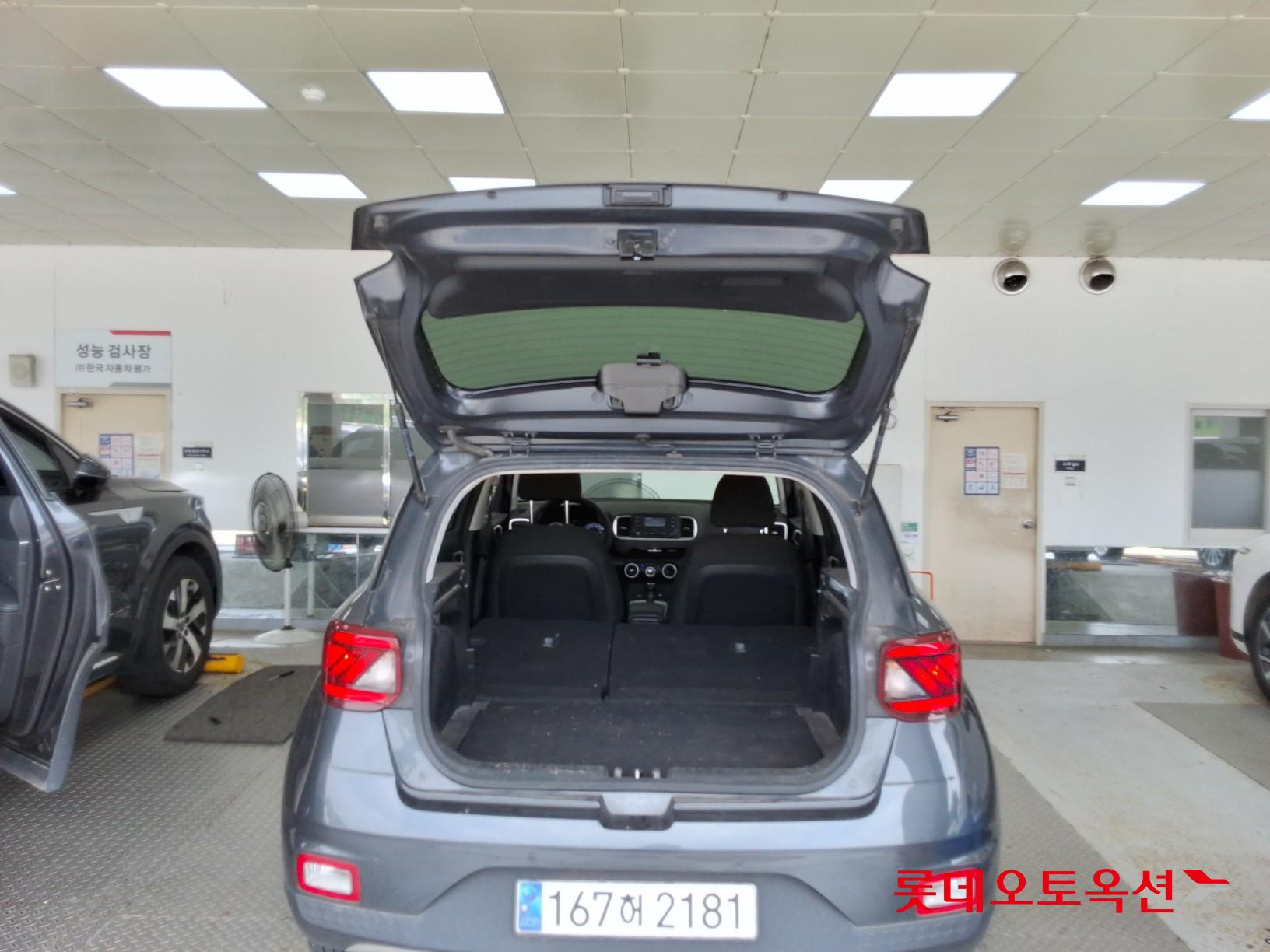 2020 - hyundai venue