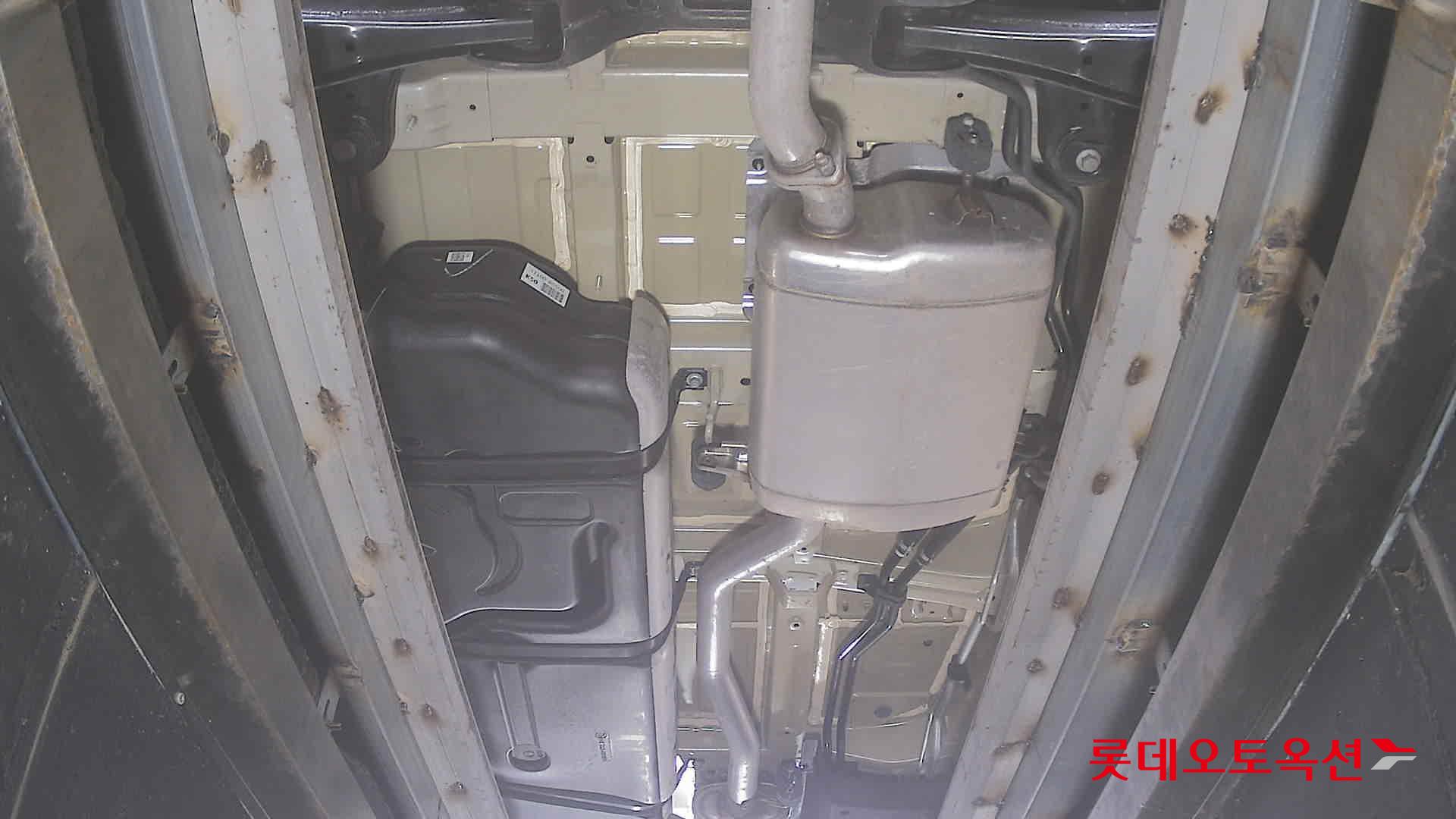 2023 - kia carnival