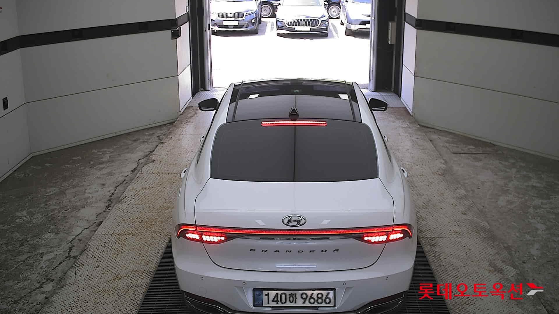 2021 - hyundai grandeur