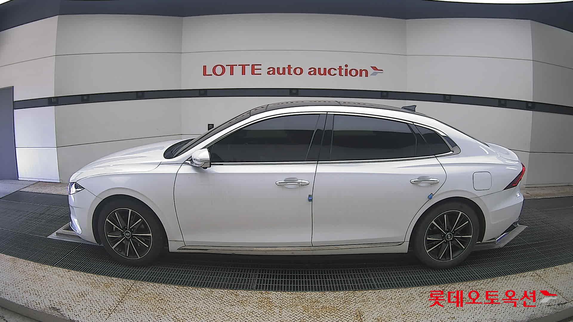 2021 - hyundai grandeur